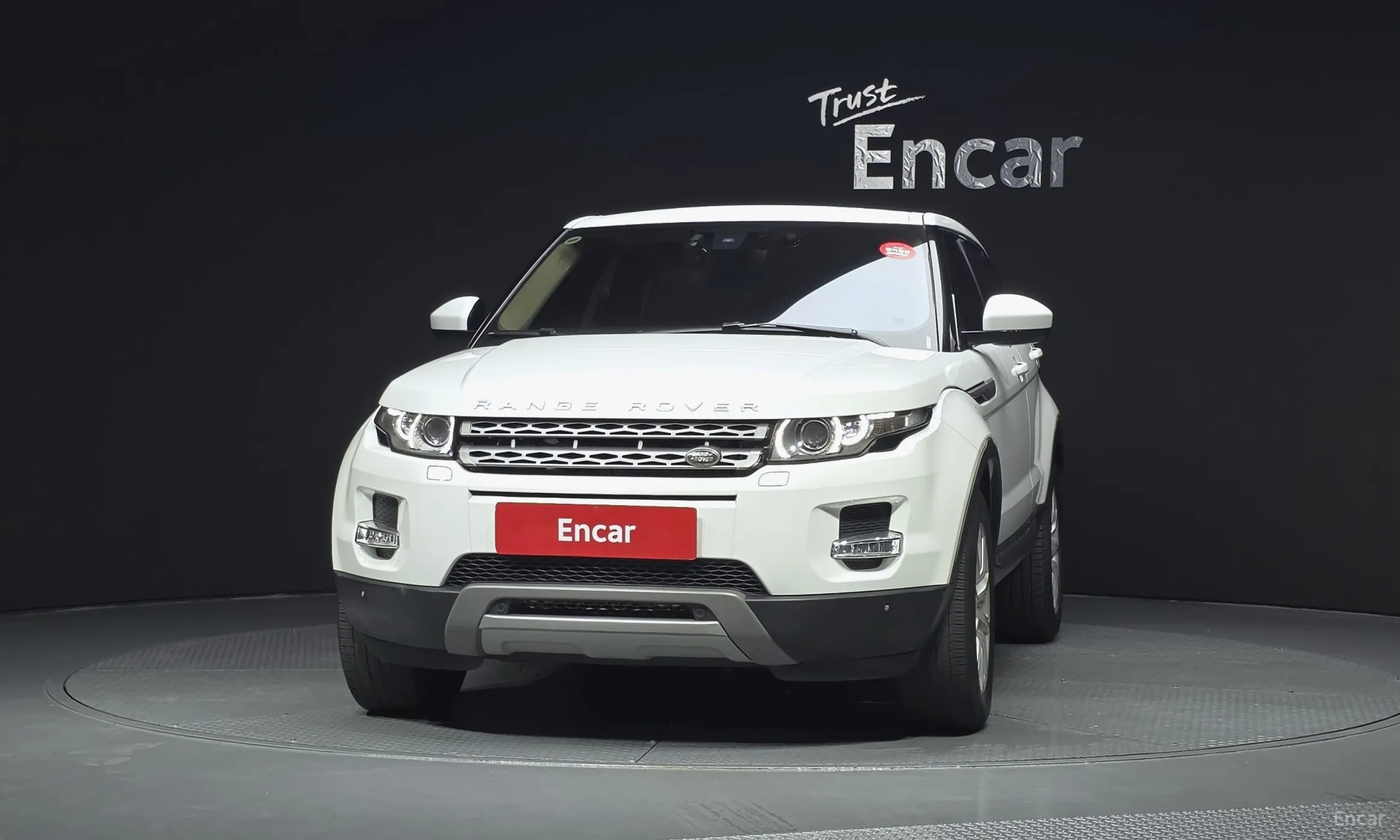 Land Rover Range Rover Evoque превью 3