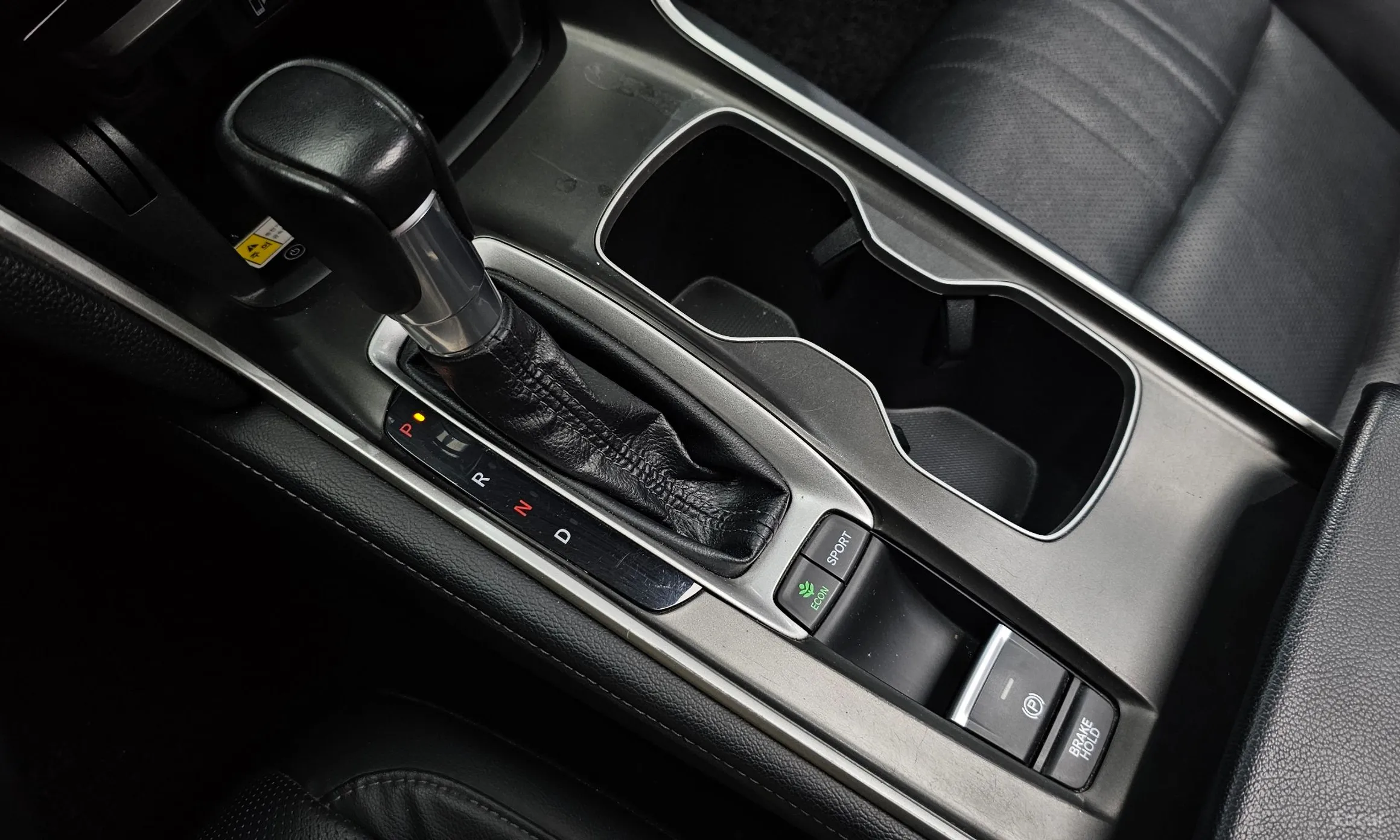 Honda Accord 10th Generation превью 9