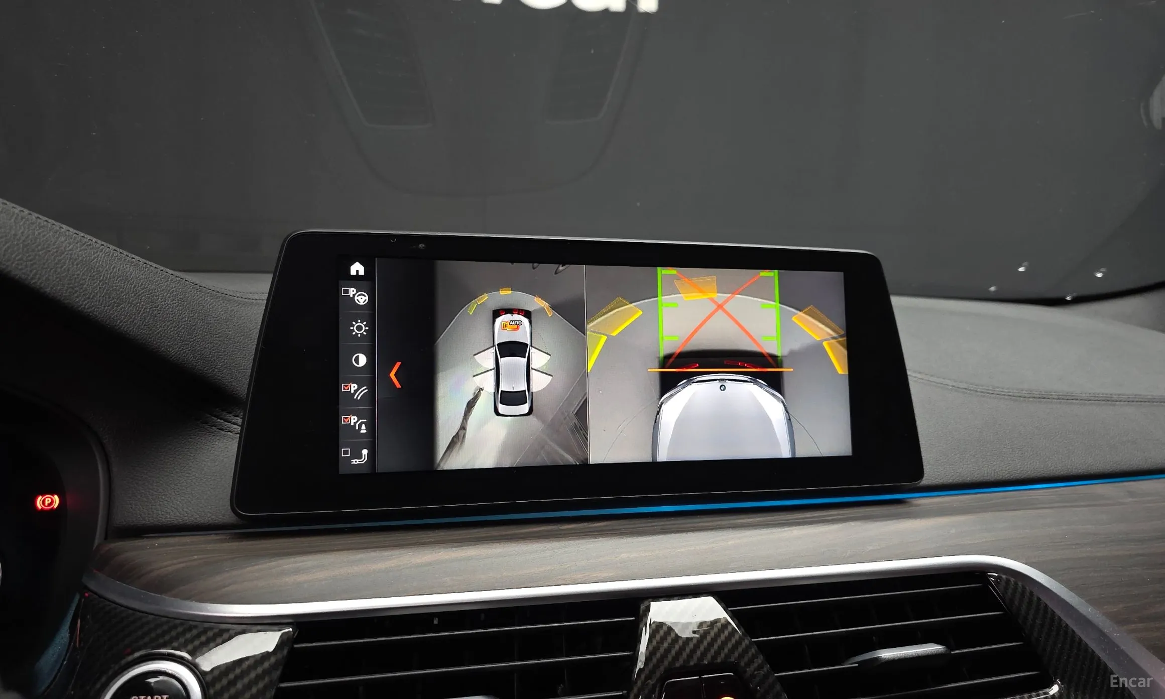 BMW 5 Series (G30) превью 15