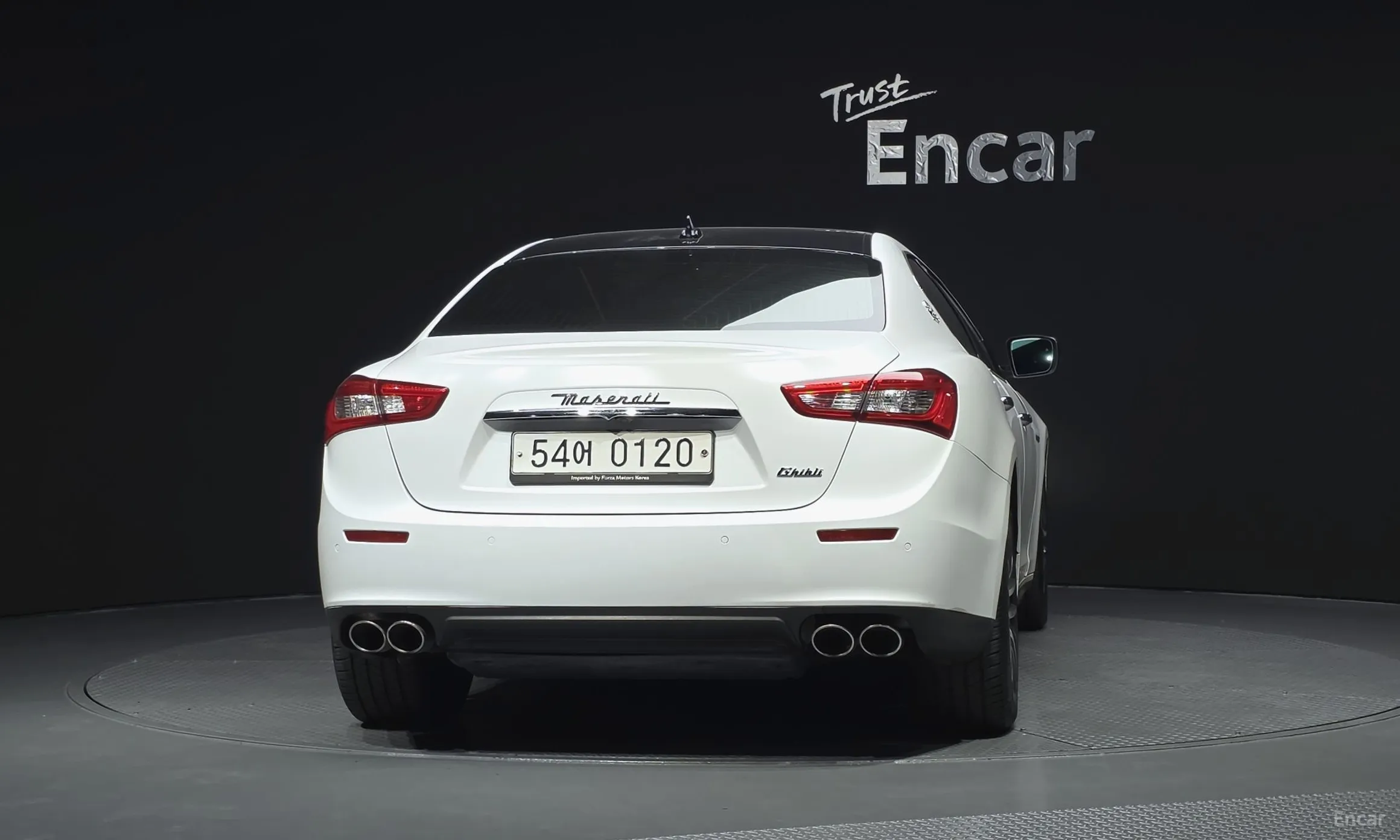 Maserati Ghibli превью 4