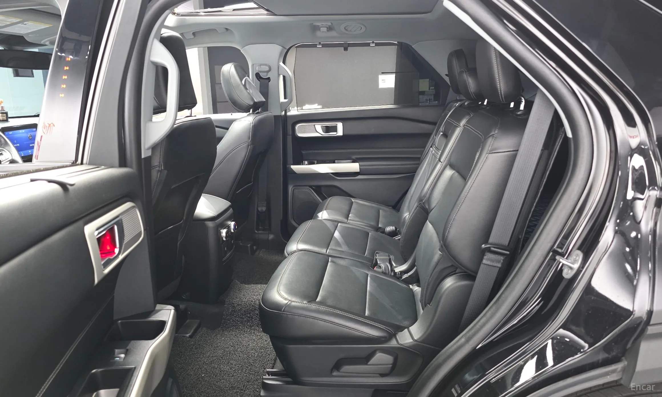 Ford Explorer 6th Generation превью 11