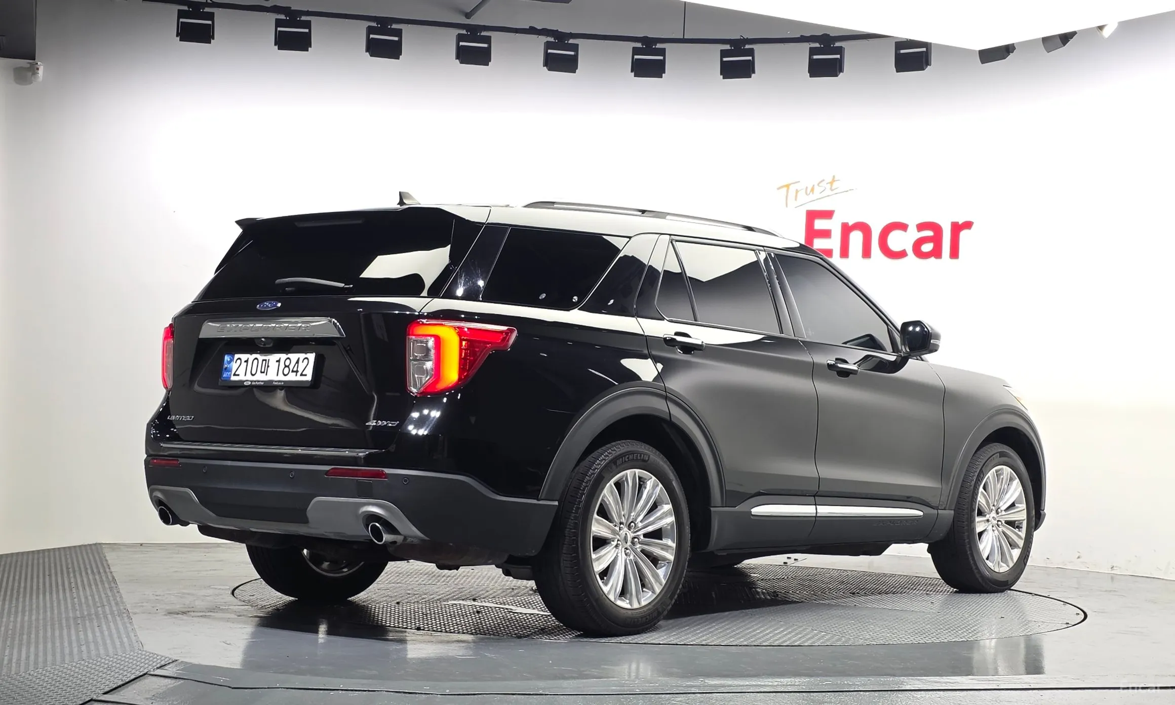 Ford Explorer 6th Generation превью 2