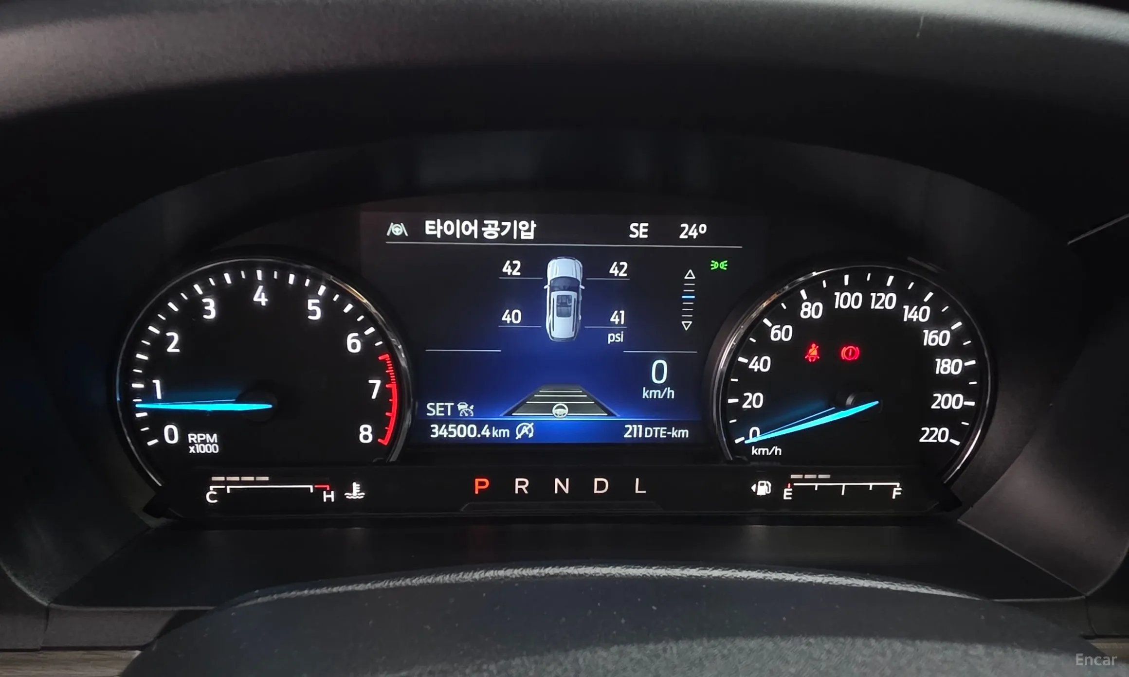 Ford Explorer 6th Generation превью 8