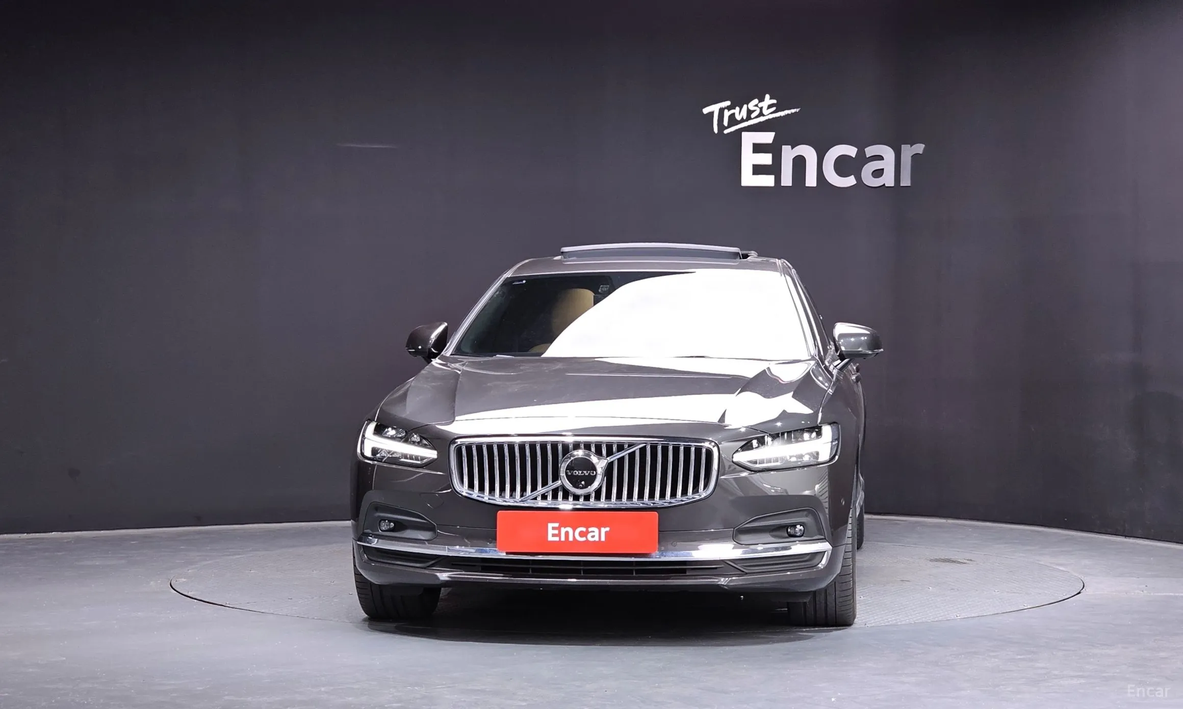 Volvo S90 превью 3