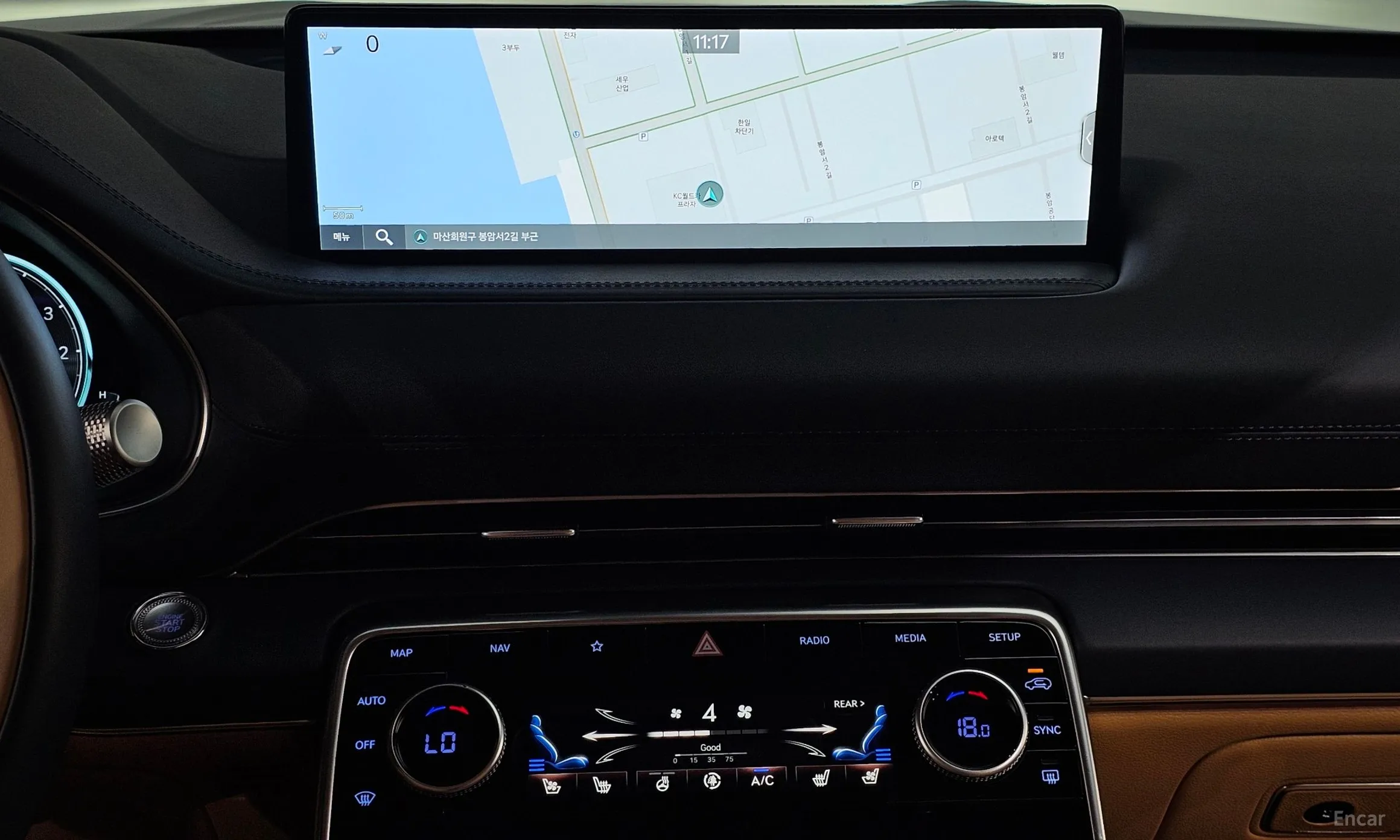 Genesis GV80 превью 14