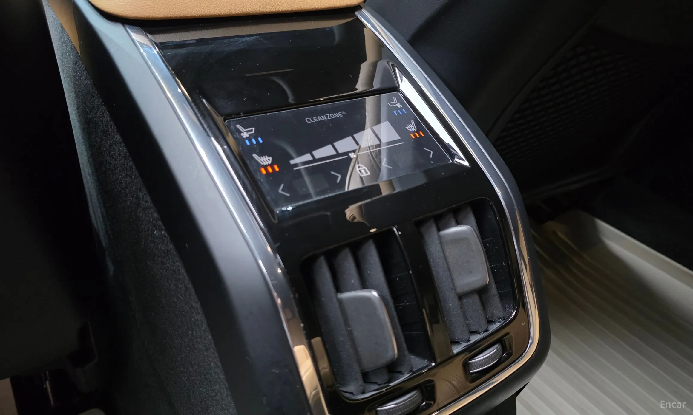 Volvo S90 превью 20