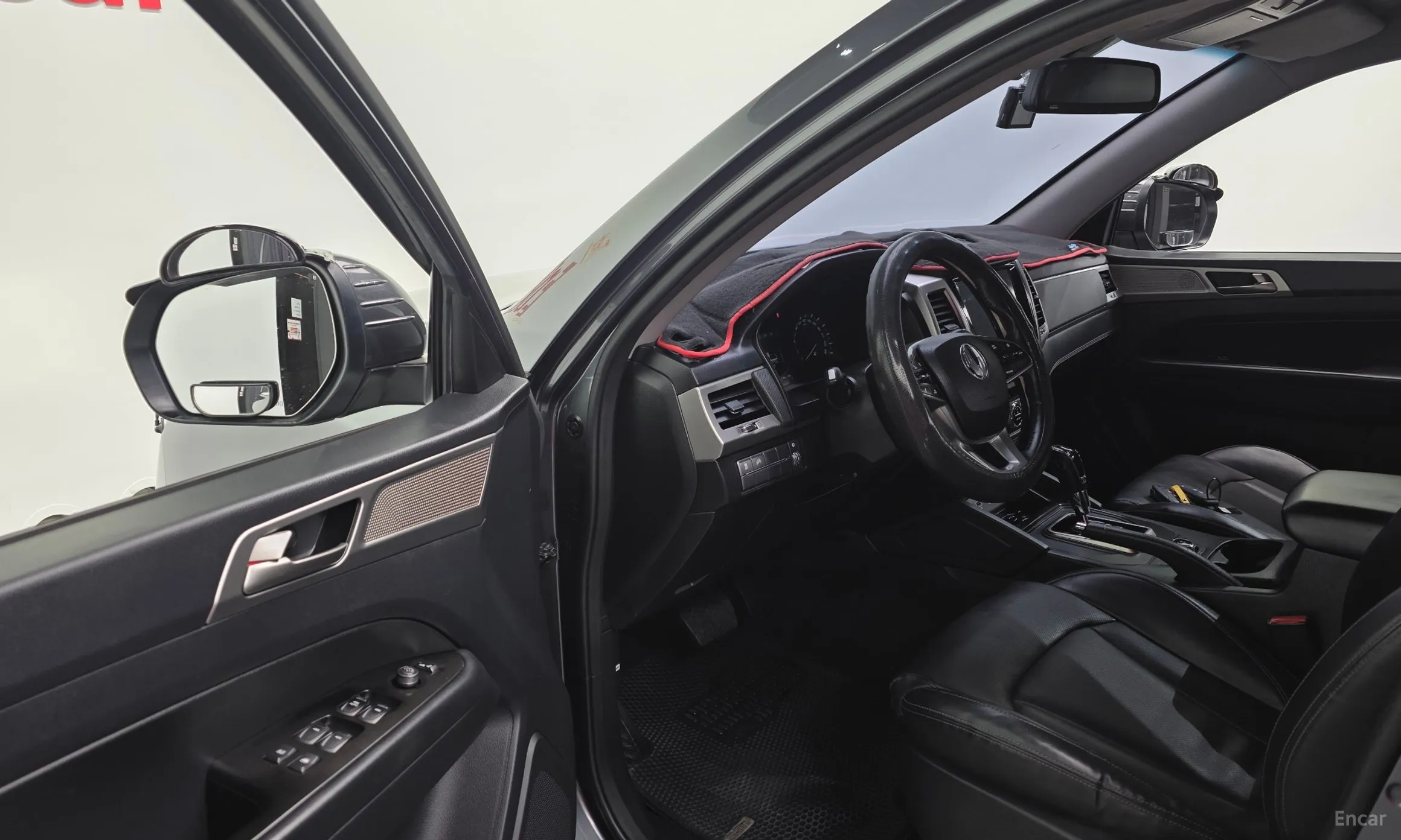 KG Mobility (SsangYong) Rexton Sports превью 11