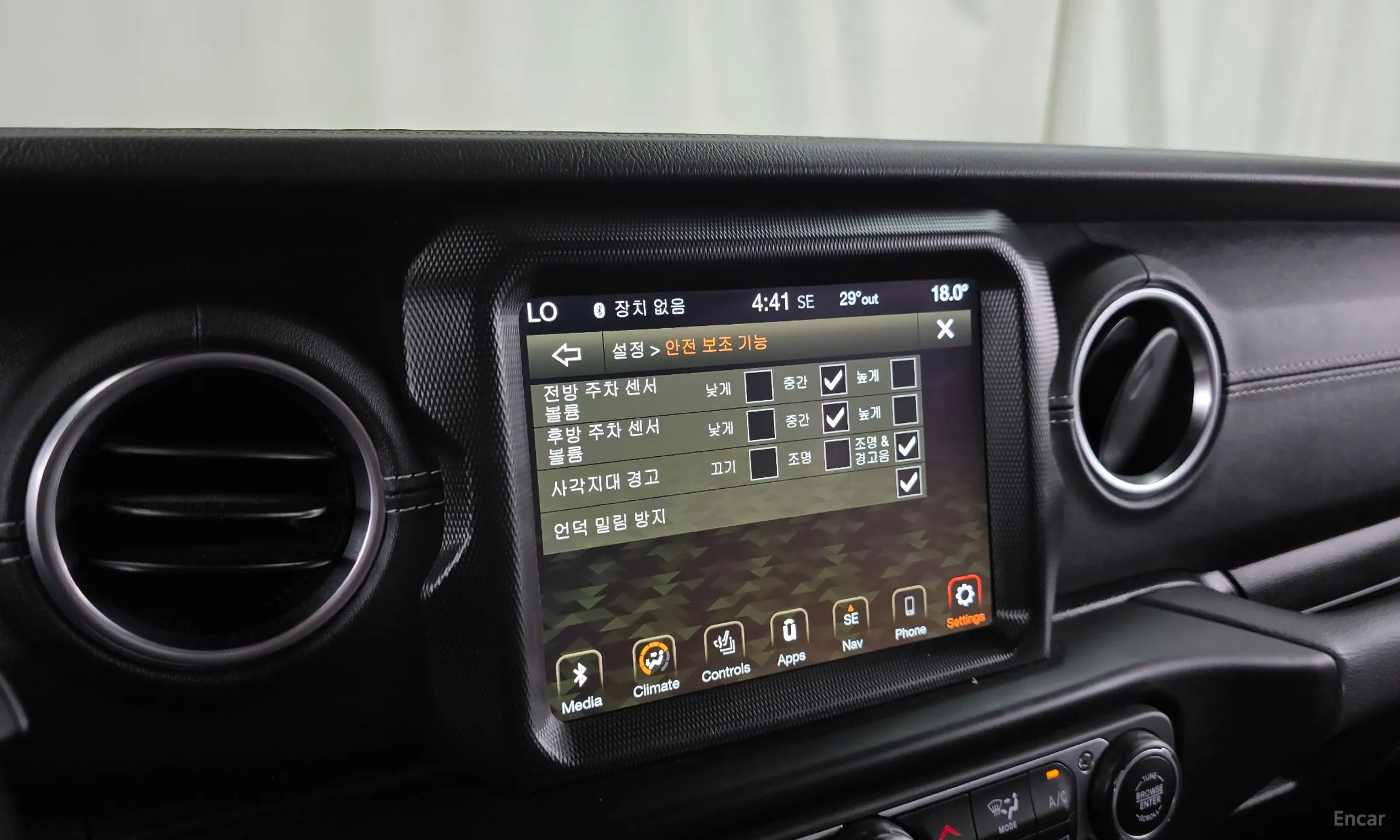 Jeep Wrangler (JL) превью 14