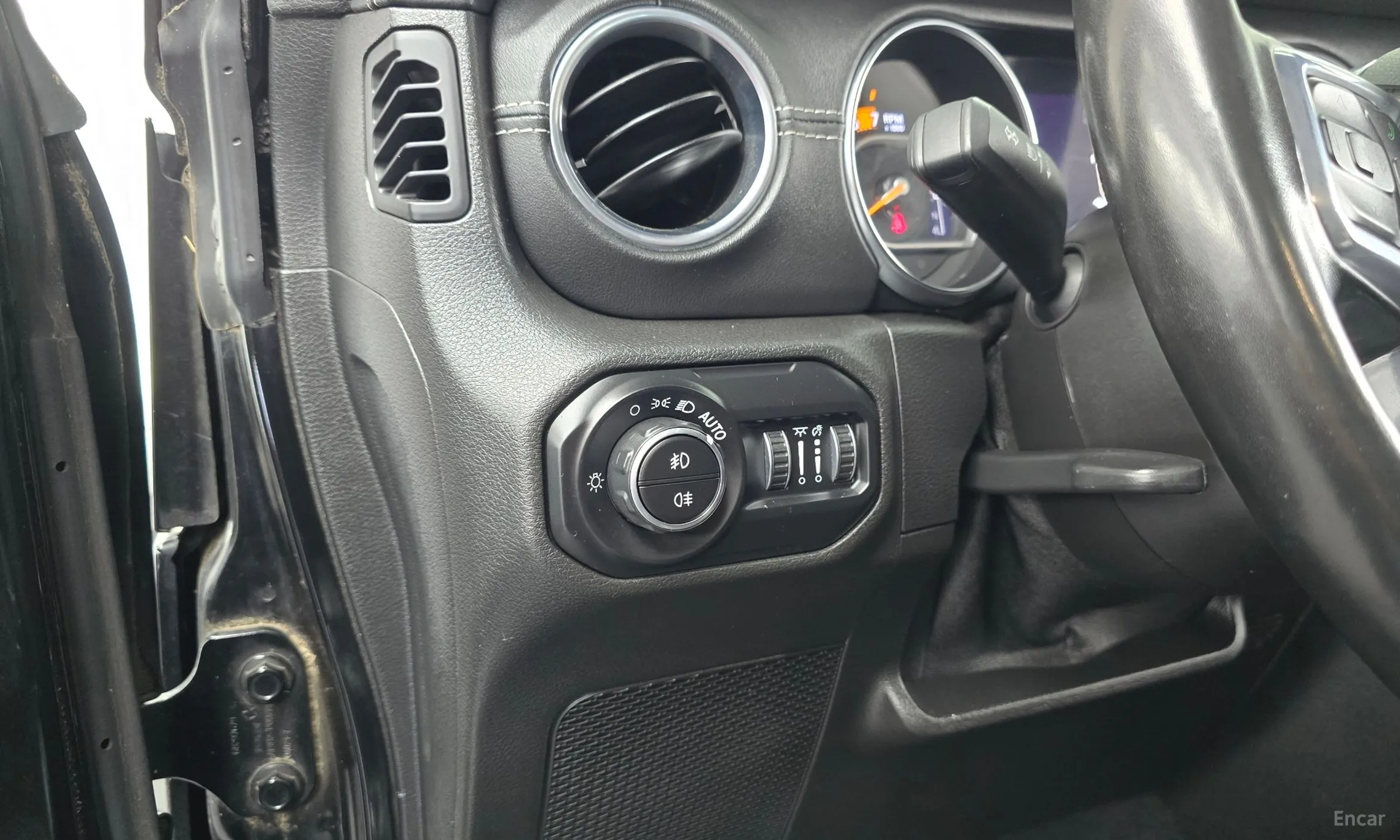 Jeep Wrangler (JL) превью 17