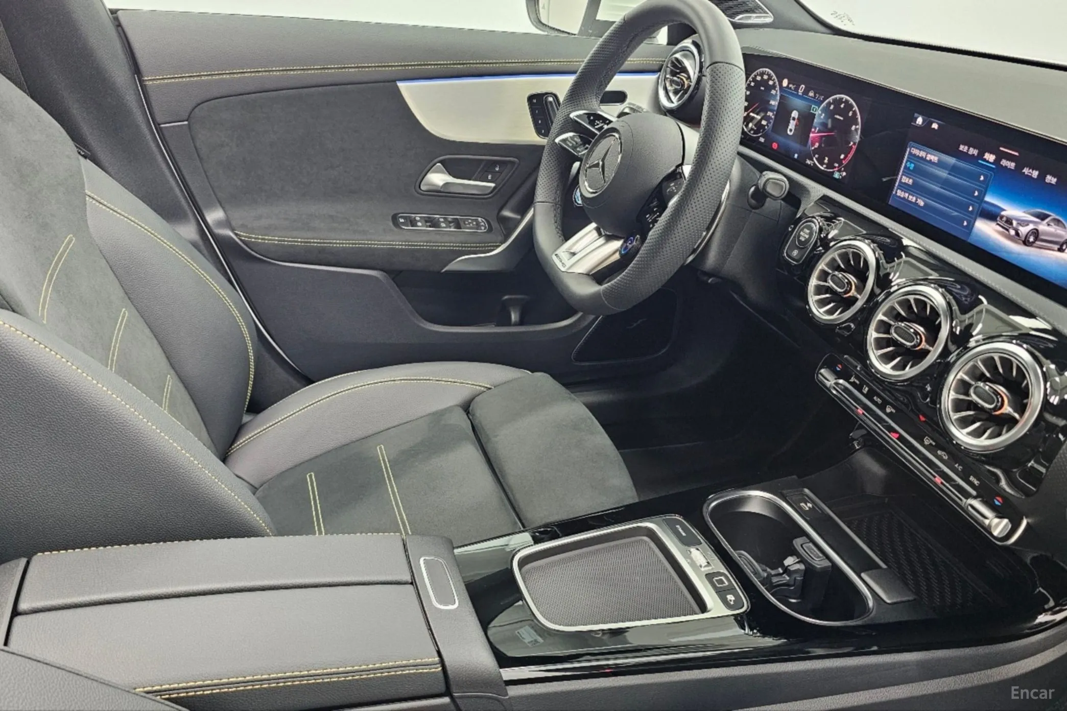 Mercedes Benz CLA-Class C118 превью 14