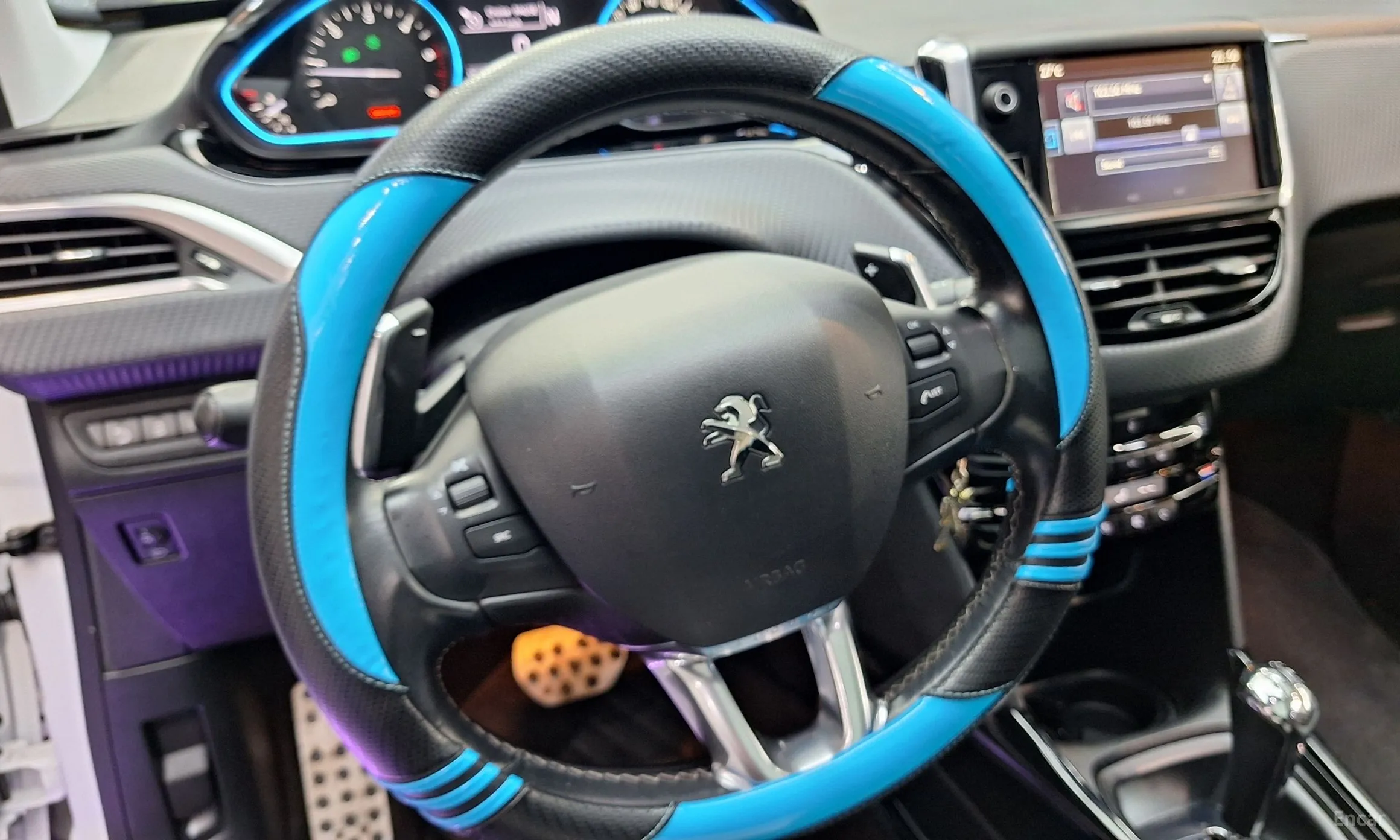 Peugeot 2008. превью 14