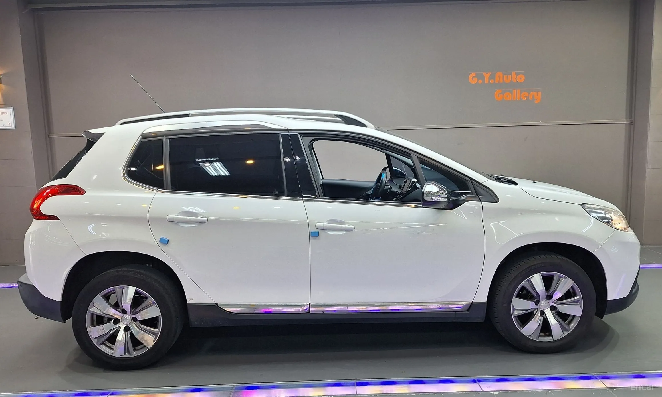Peugeot 2008. превью 4