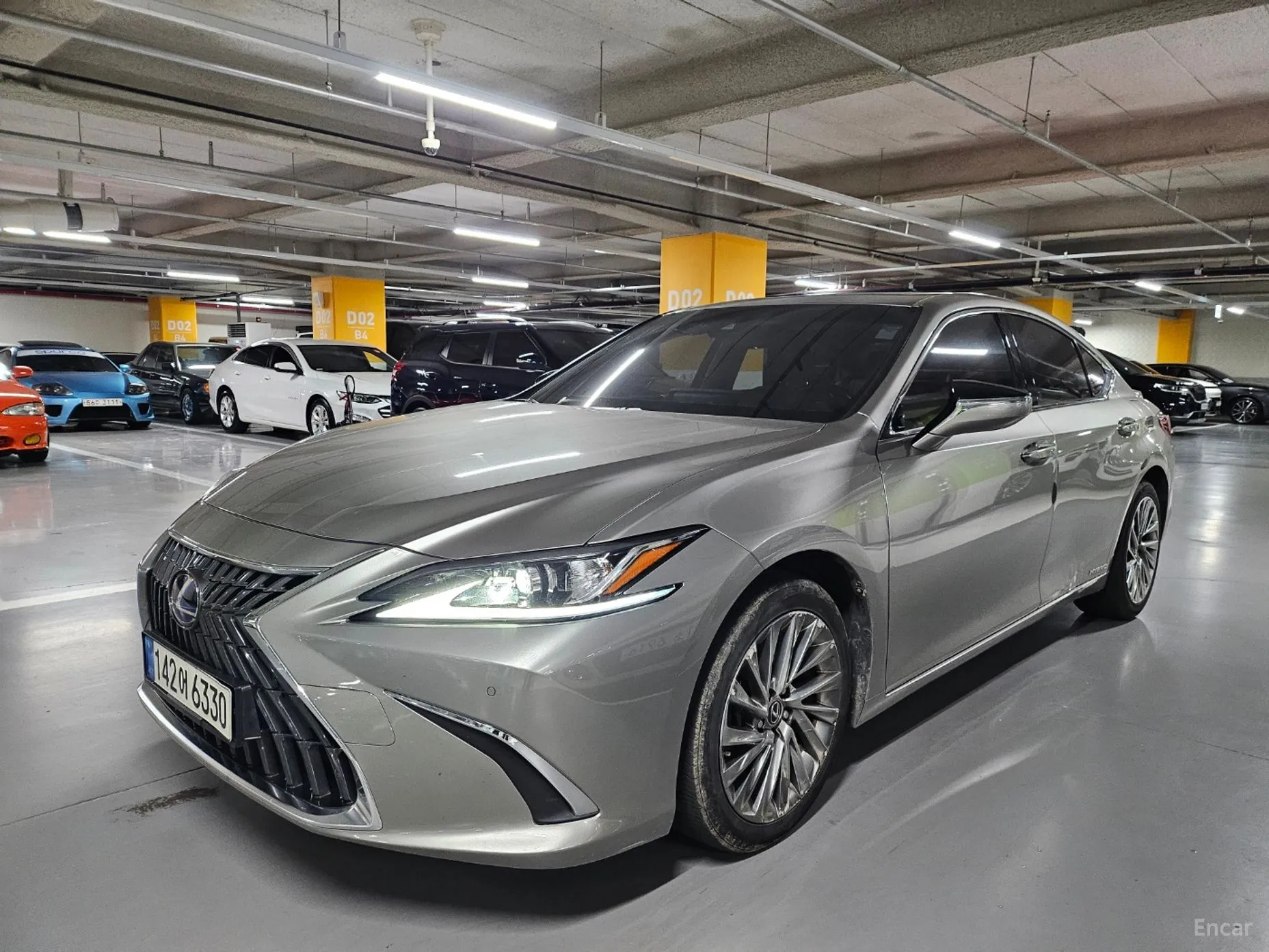 Lexus ES300h 7th Generation превью 2