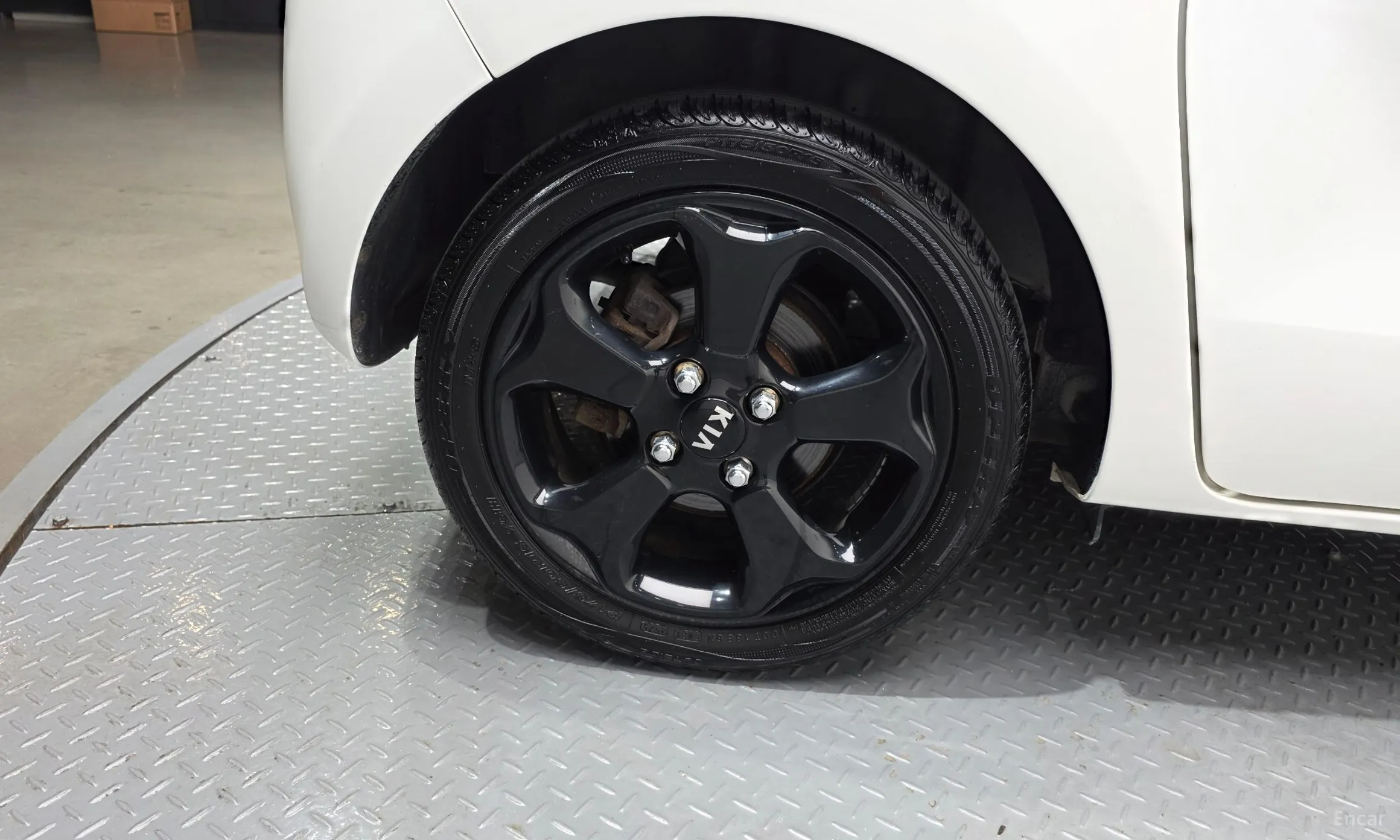 Kia Ray превью 5