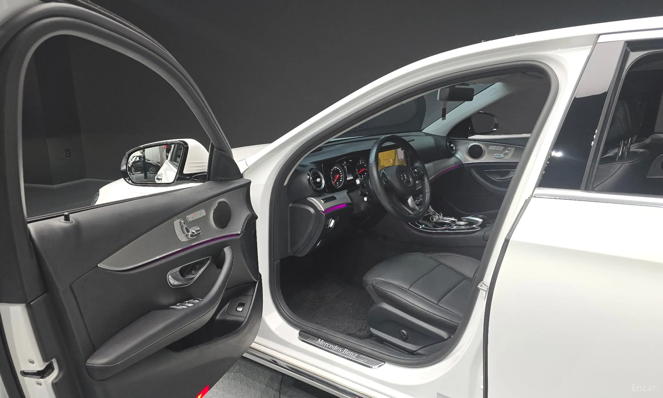 Mercedes Benz E-Class W213 превью 10