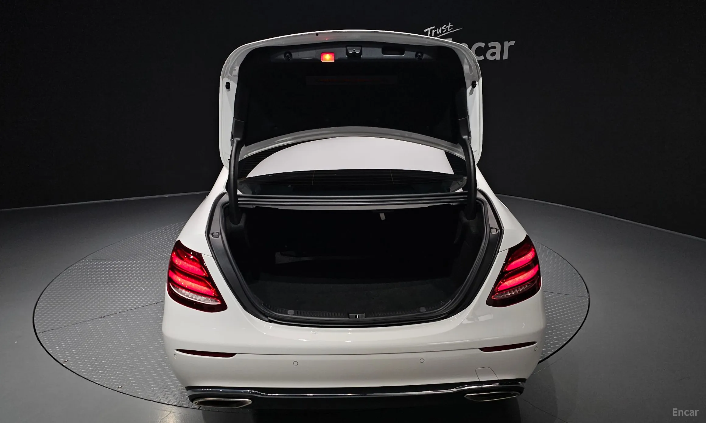 Mercedes Benz E-Class W213 превью 20