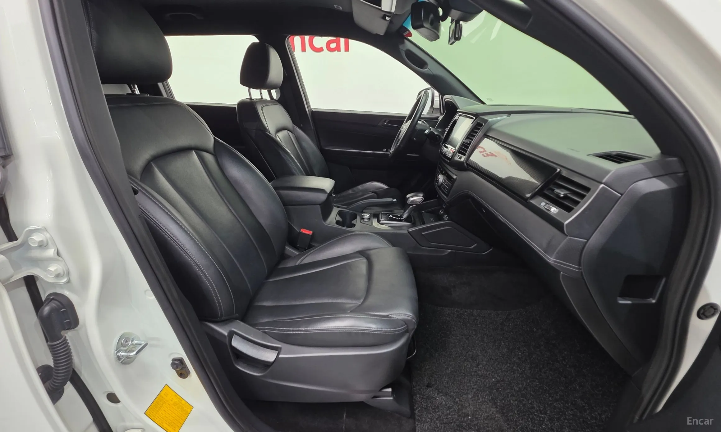 KG Mobility (SsangYong) Rexton Sports Khan превью 10