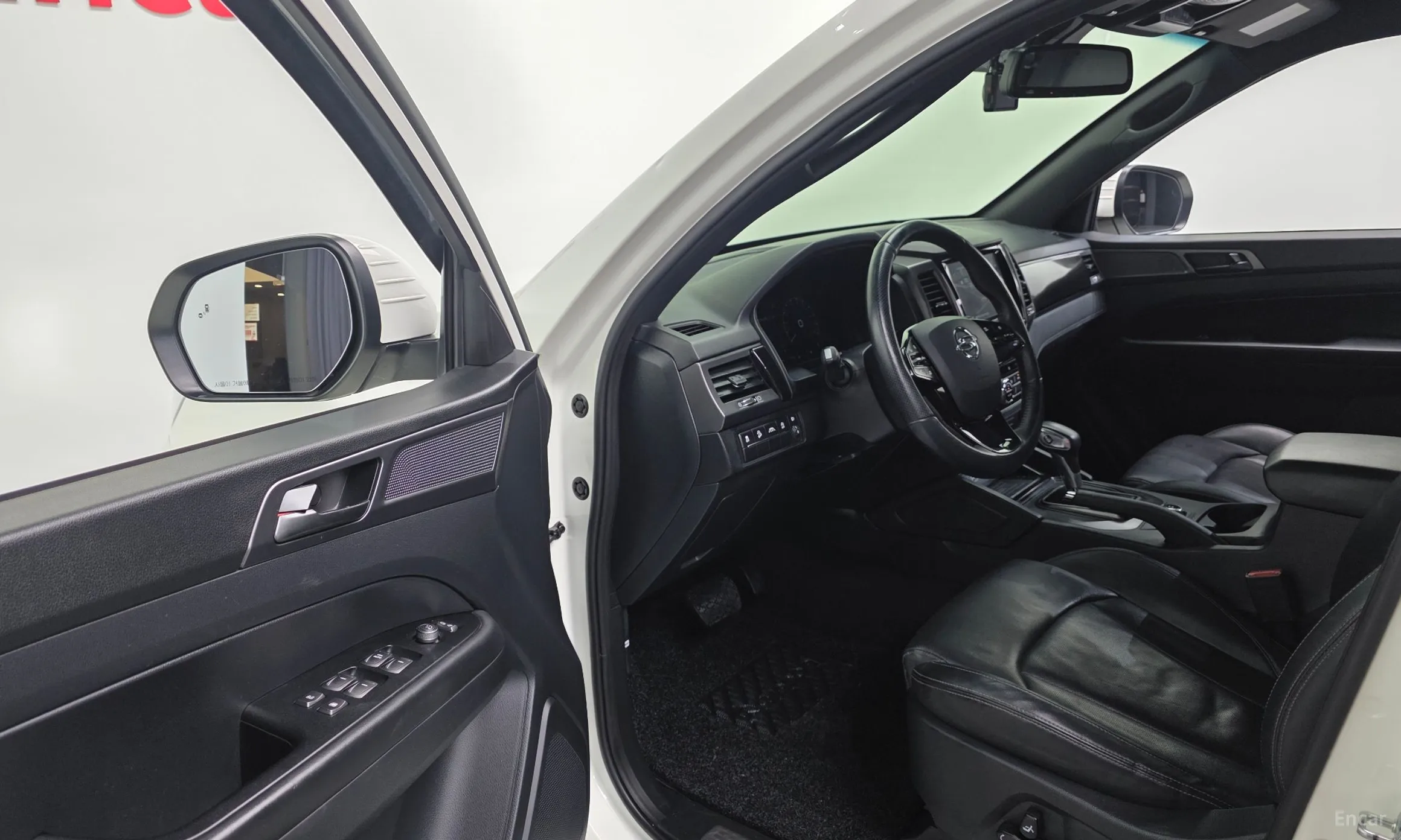 KG Mobility (SsangYong) Rexton Sports Khan превью 11