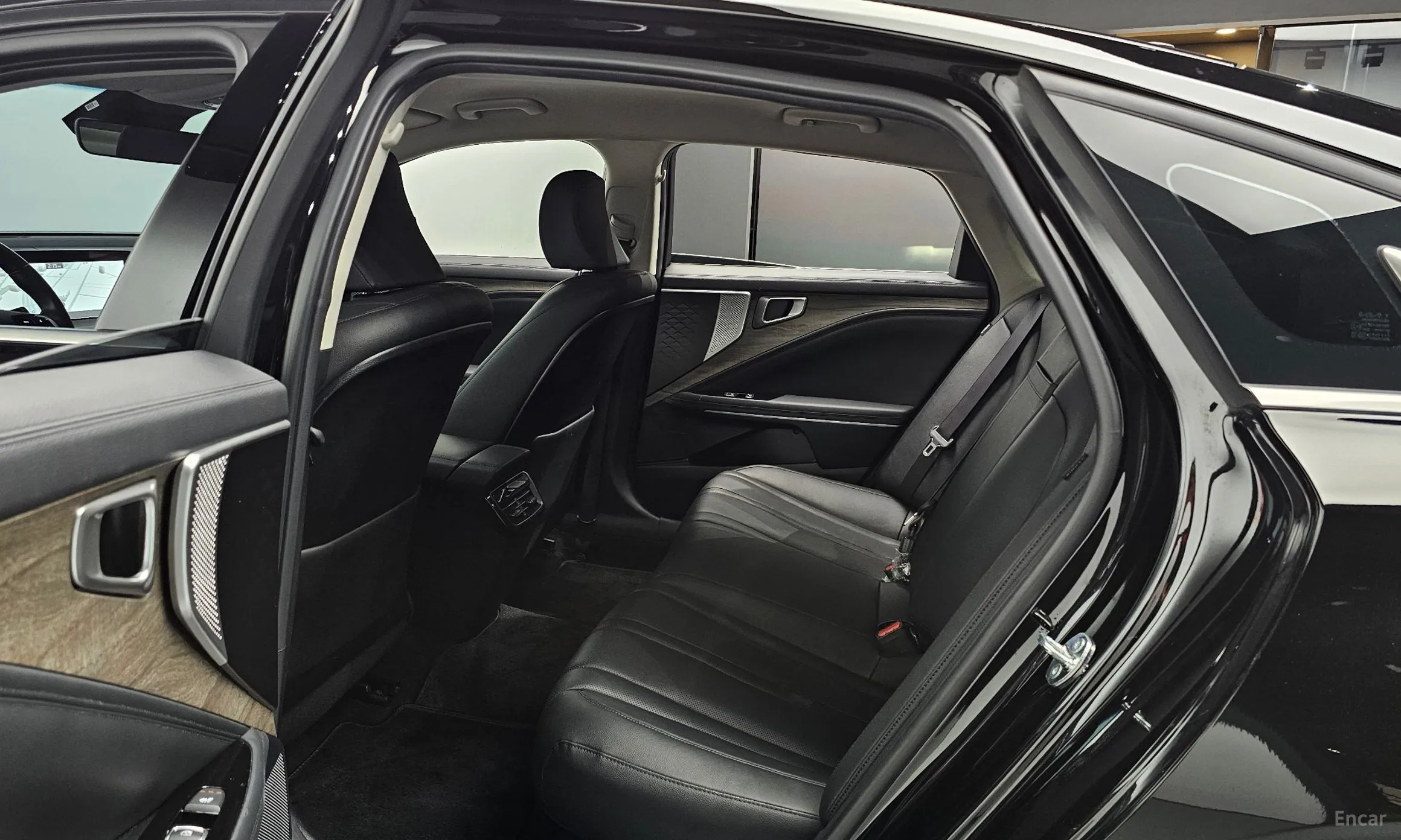 Kia K8 превью 12