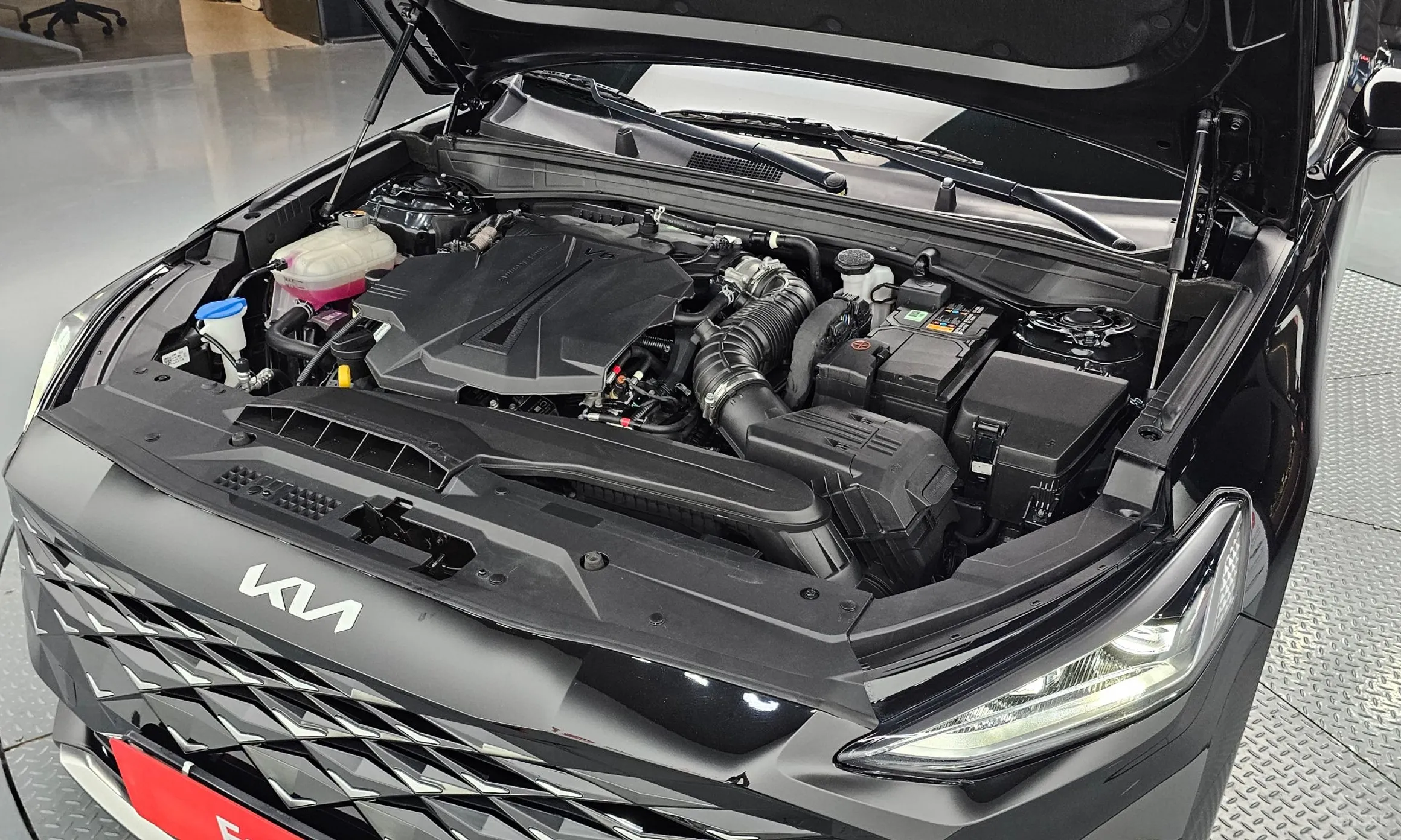 Kia K8 превью 6
