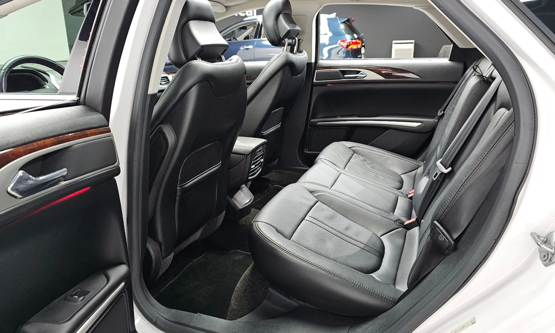 Lincoln New MKZ превью 11