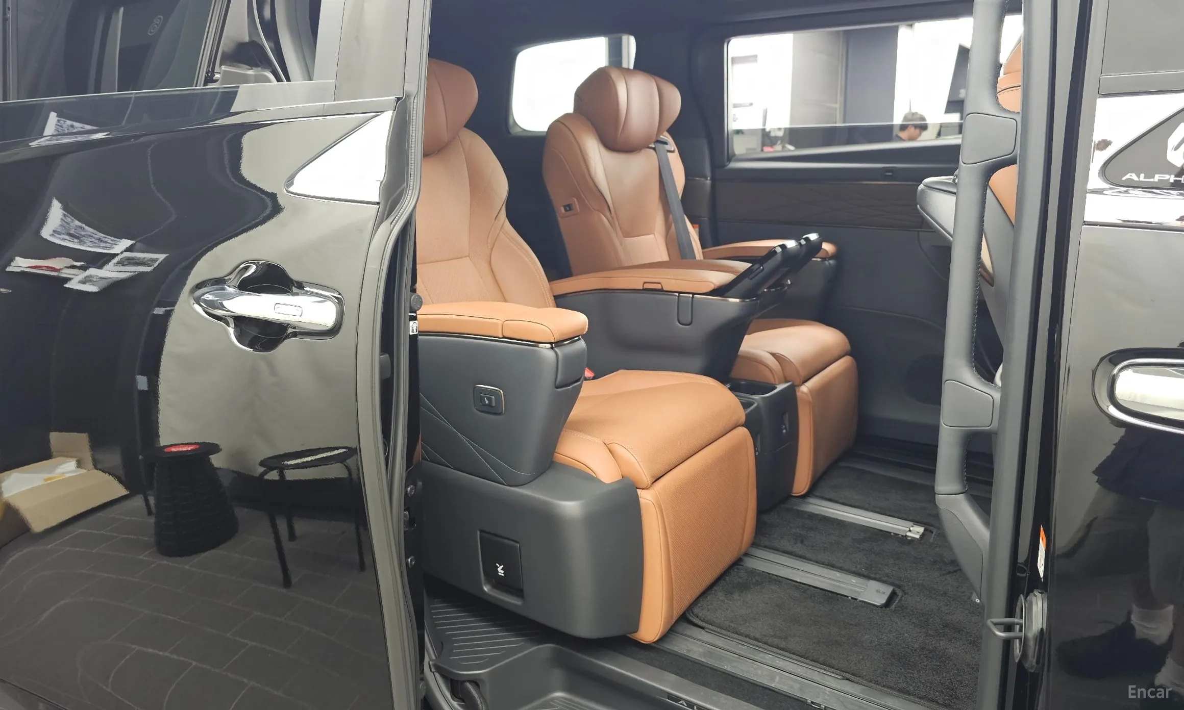 Toyota Alphard 4th Generation превью 12