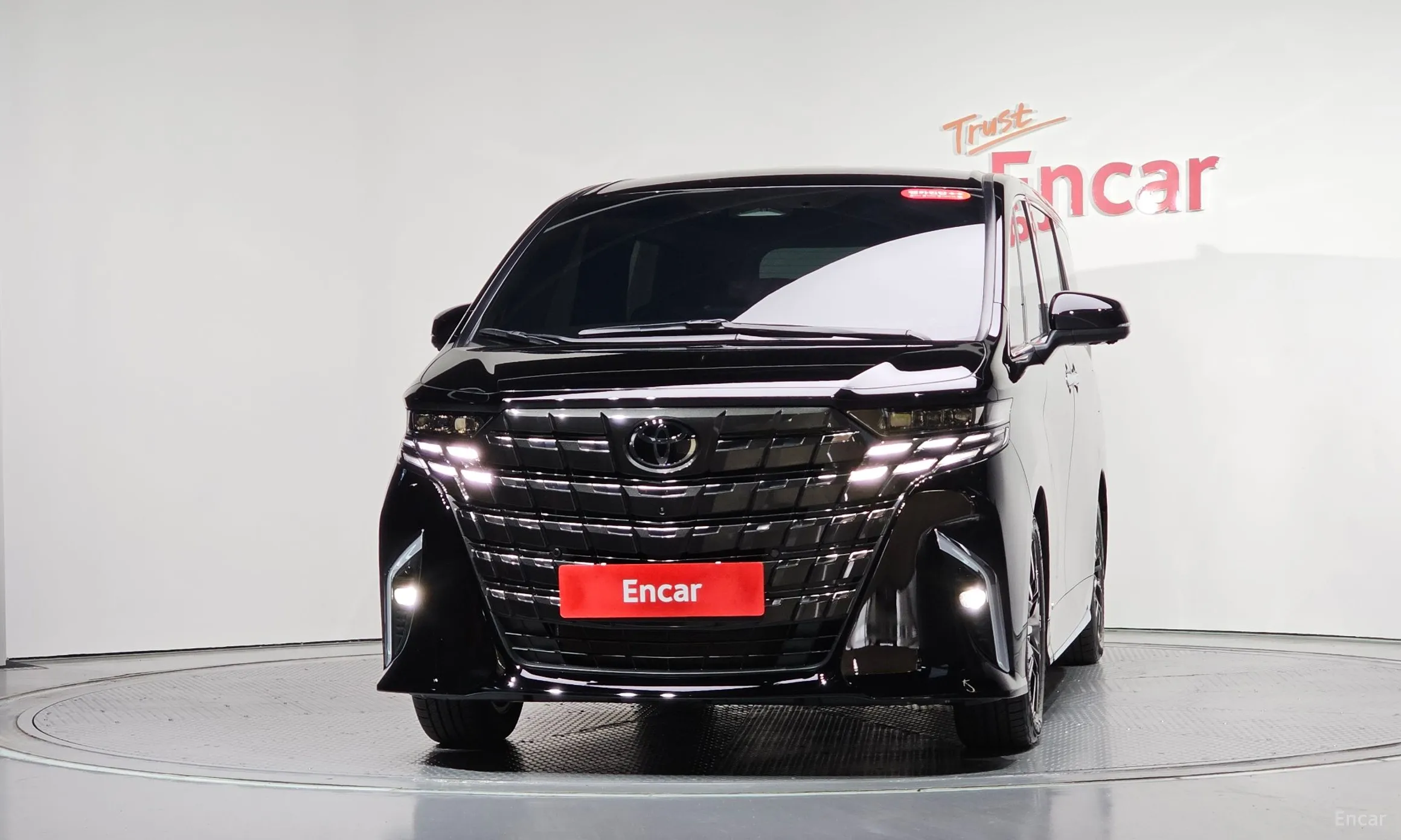 Toyota Alphard 4th Generation превью 3