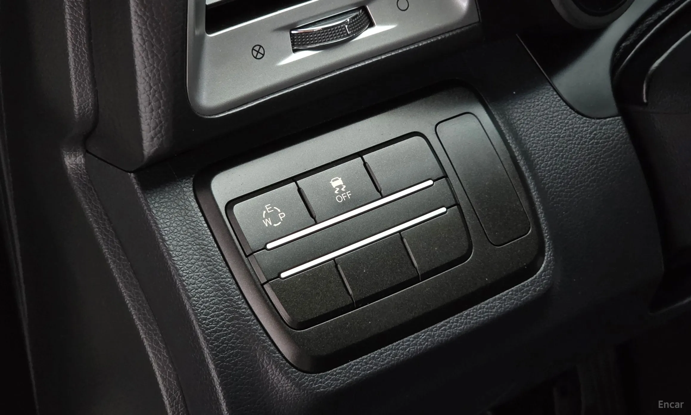KG Mobility (SsangYong) Tivoli, Lazio превью 15
