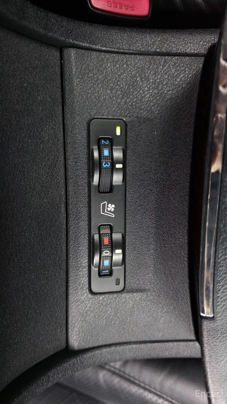 Lexus ES350 превью 17