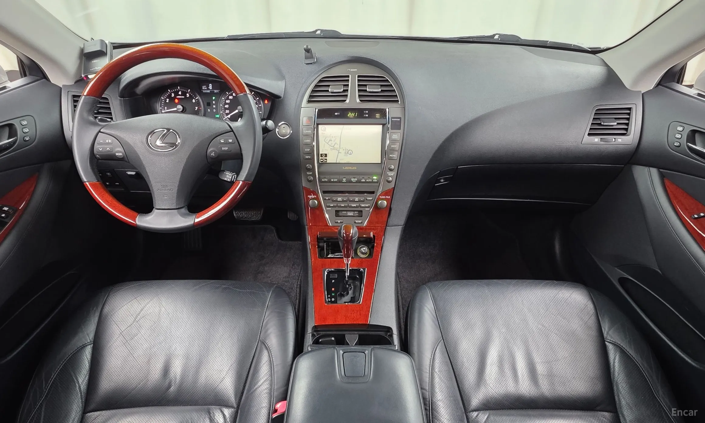 Lexus ES350 превью 7