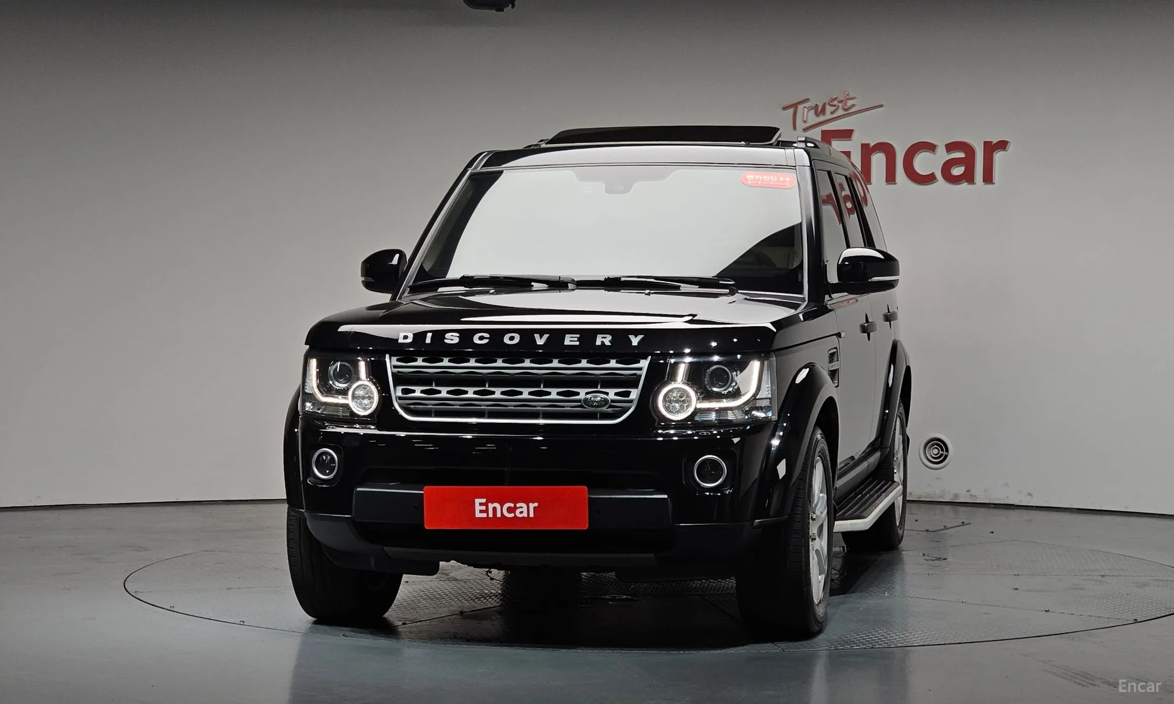 Land Rover Discovery 4 превью 3