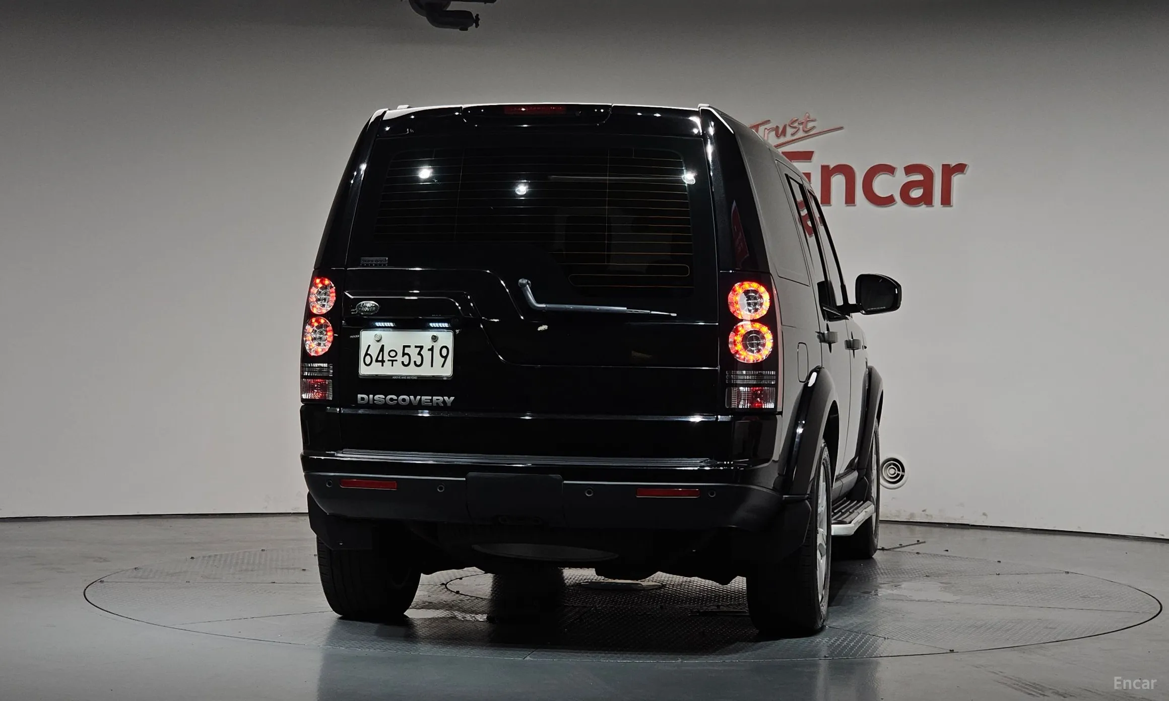 Land Rover Discovery 4 превью 4
