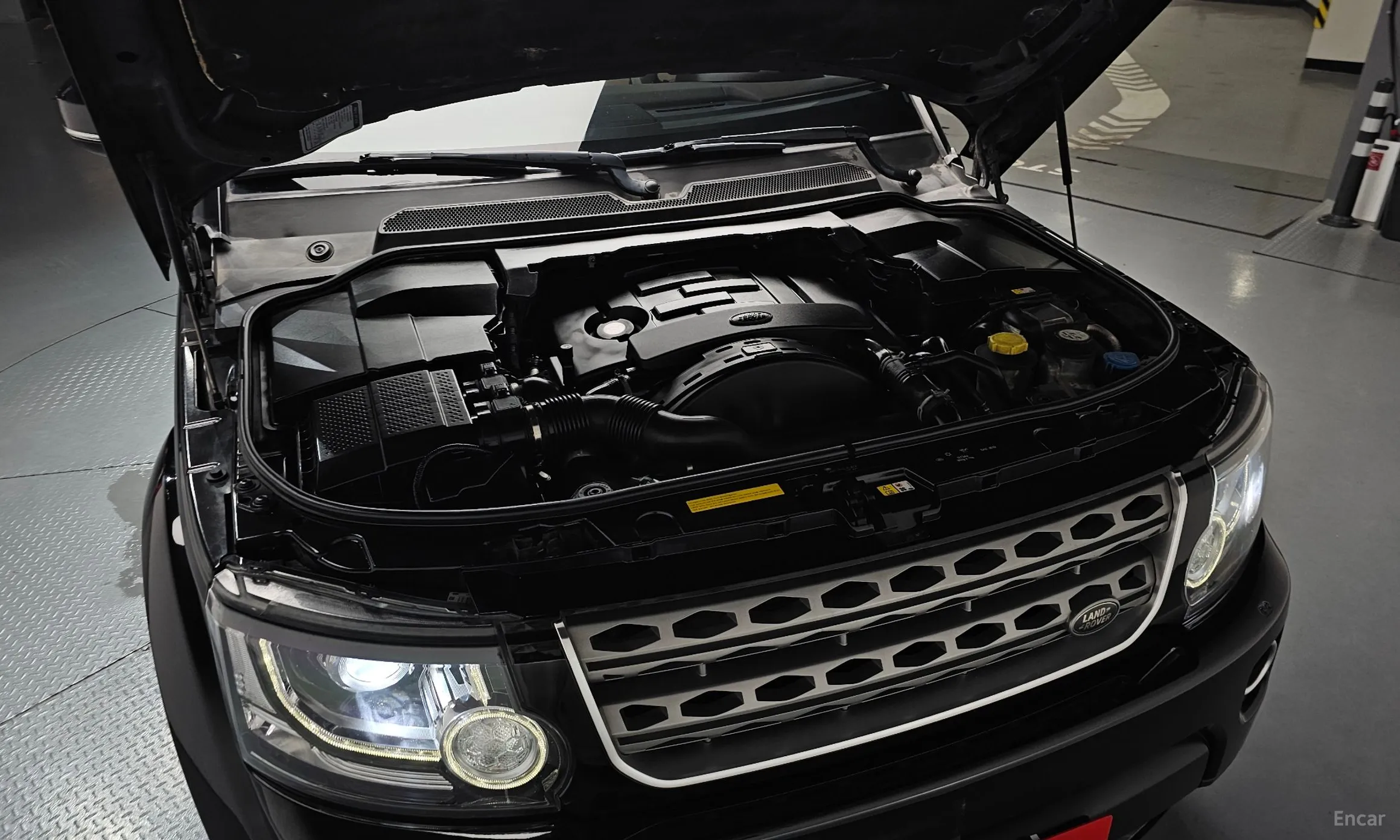 Land Rover Discovery 4 превью 6