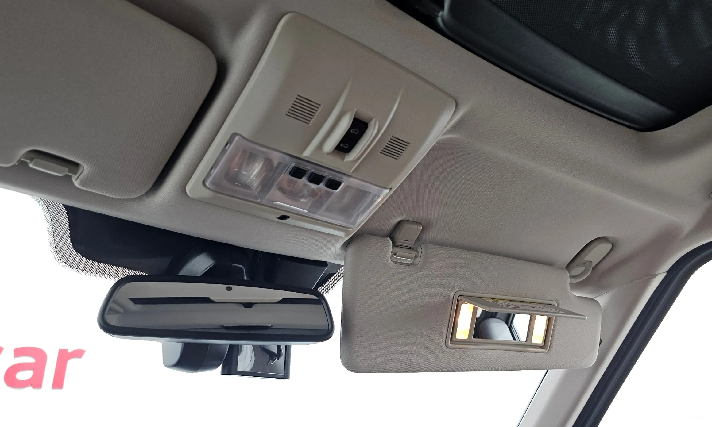 Land Rover Discovery 4 превью 18