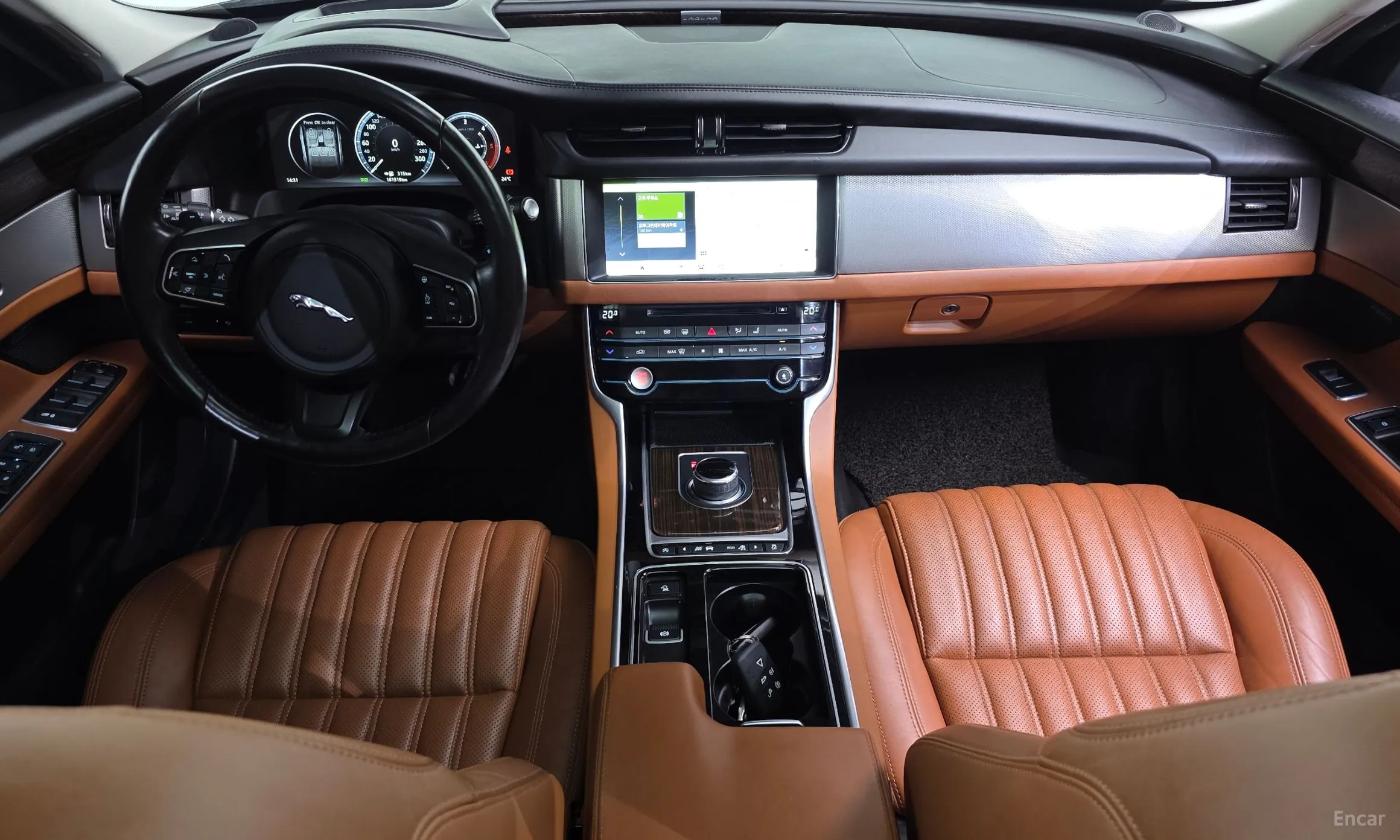 Jaguar XF (x260) превью 7