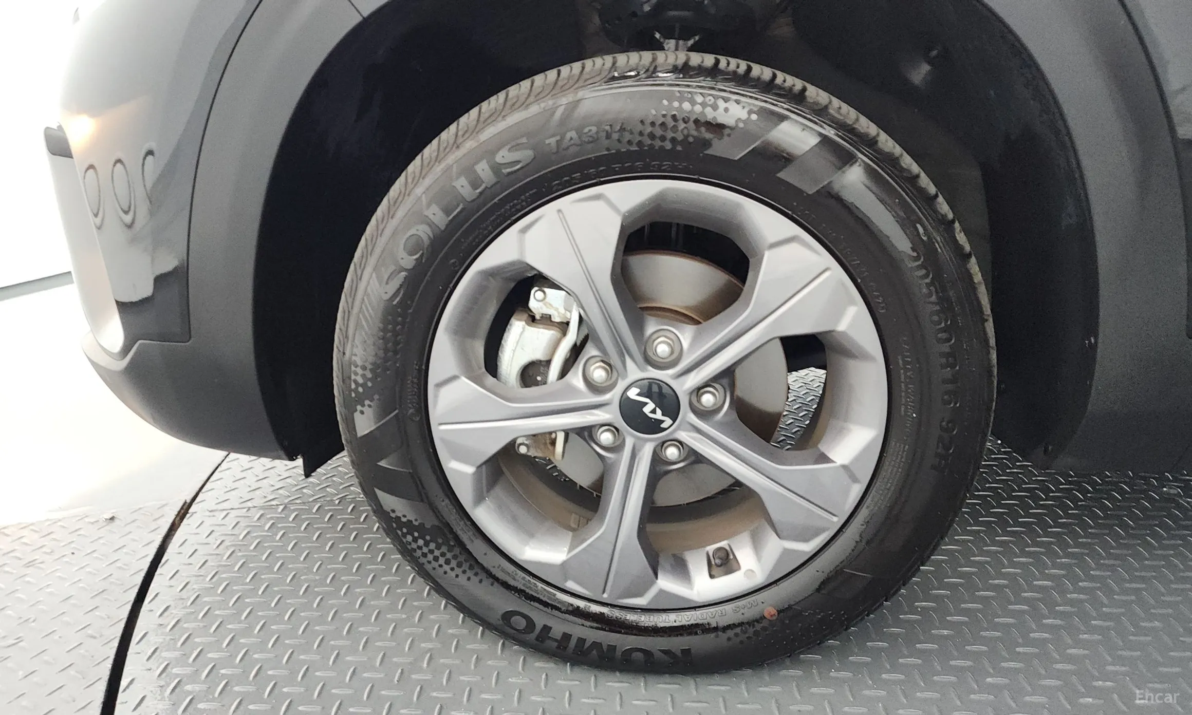 Kia Seltos превью 5