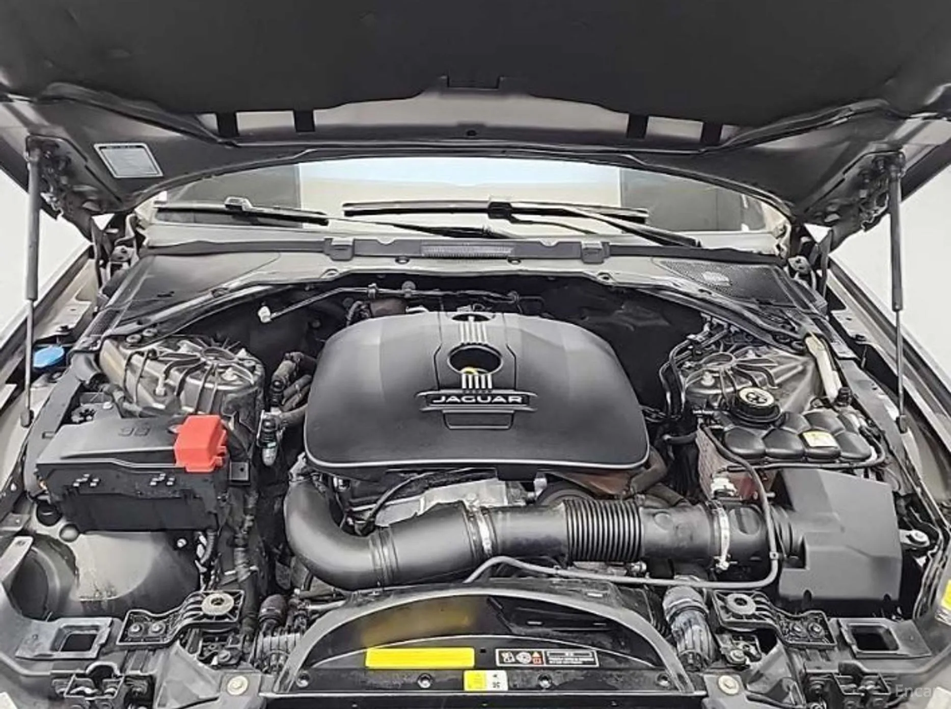 Jaguar XF (x260) превью 5