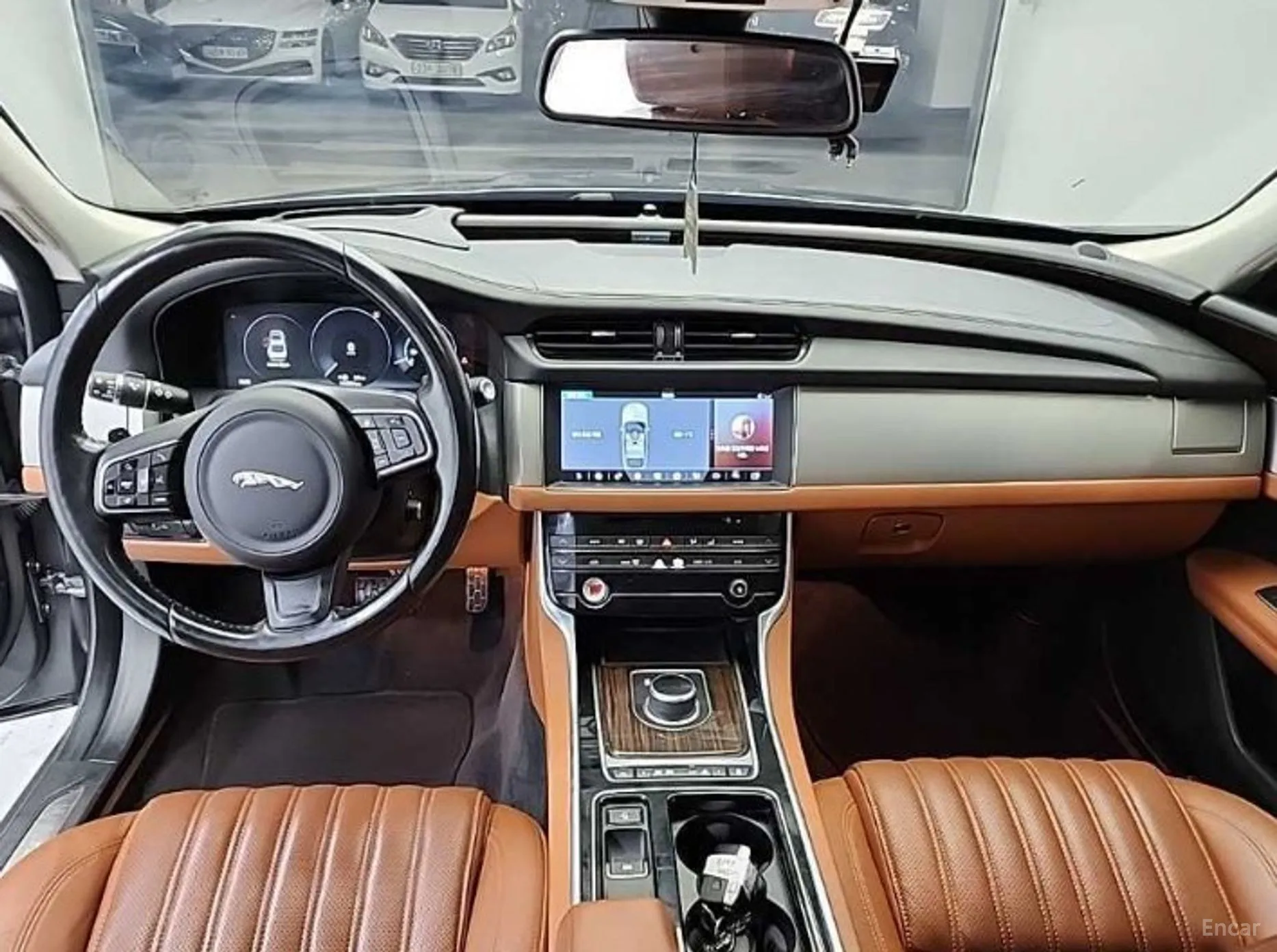 Jaguar XF (x260) превью 7