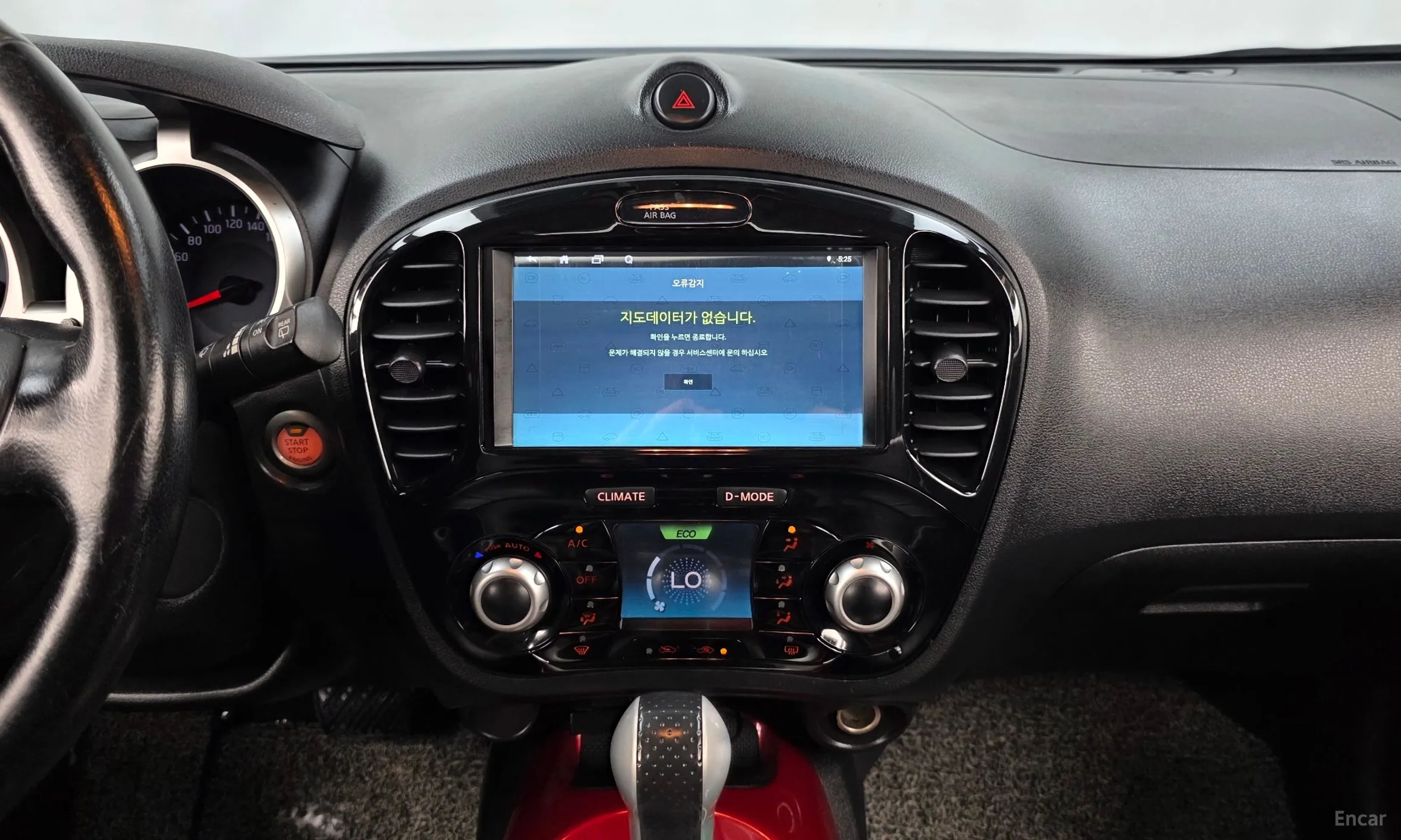 Nissan Juke превью 14