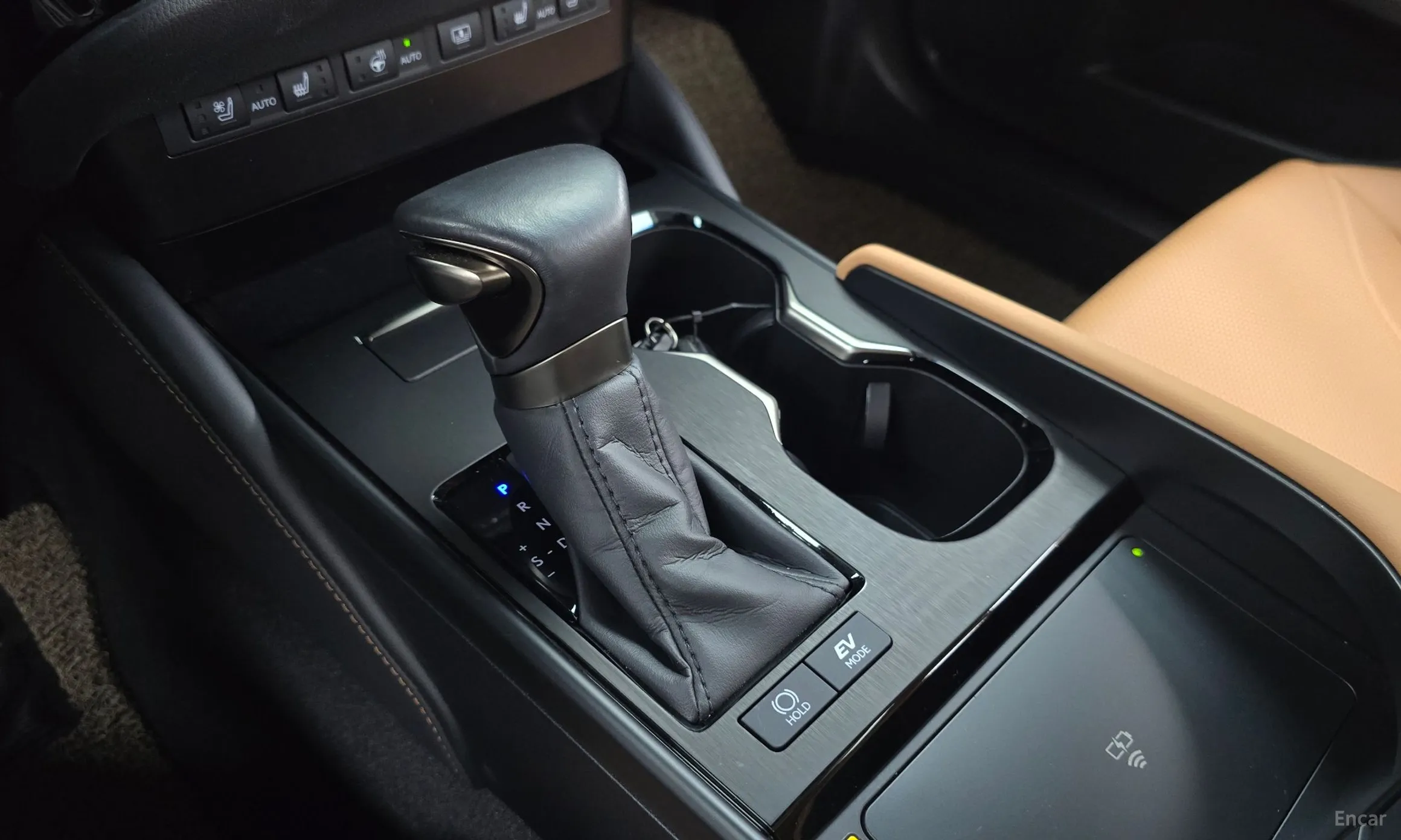 Lexus ES300h 7th Generation превью 9