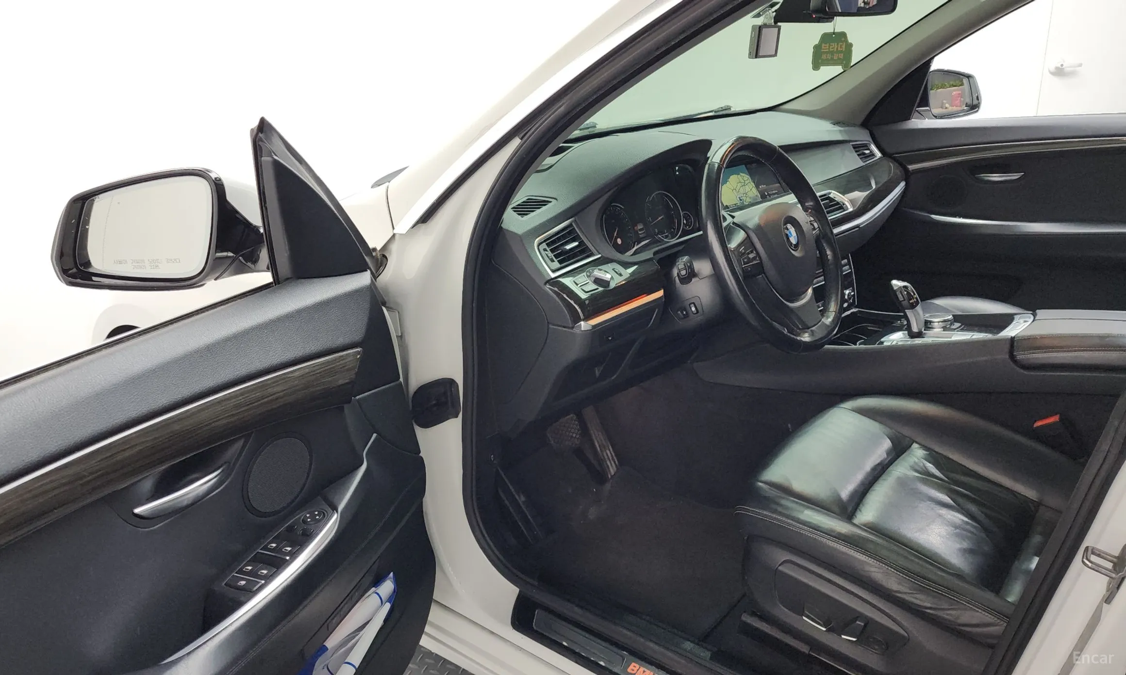 BMW 5 Series GT (F07) превью 10