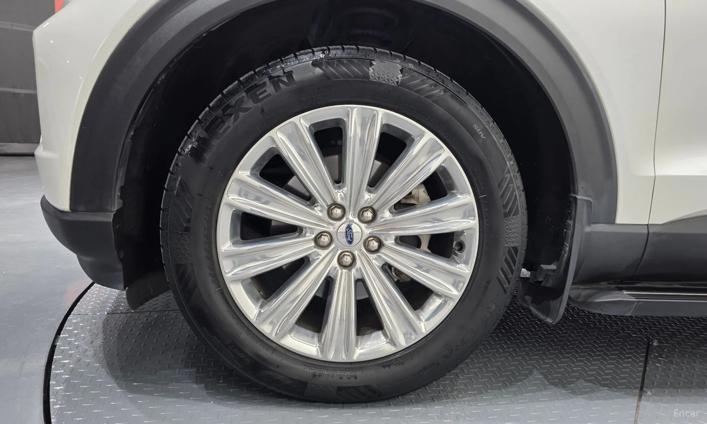 Ford Explorer 6th Generation превью 5