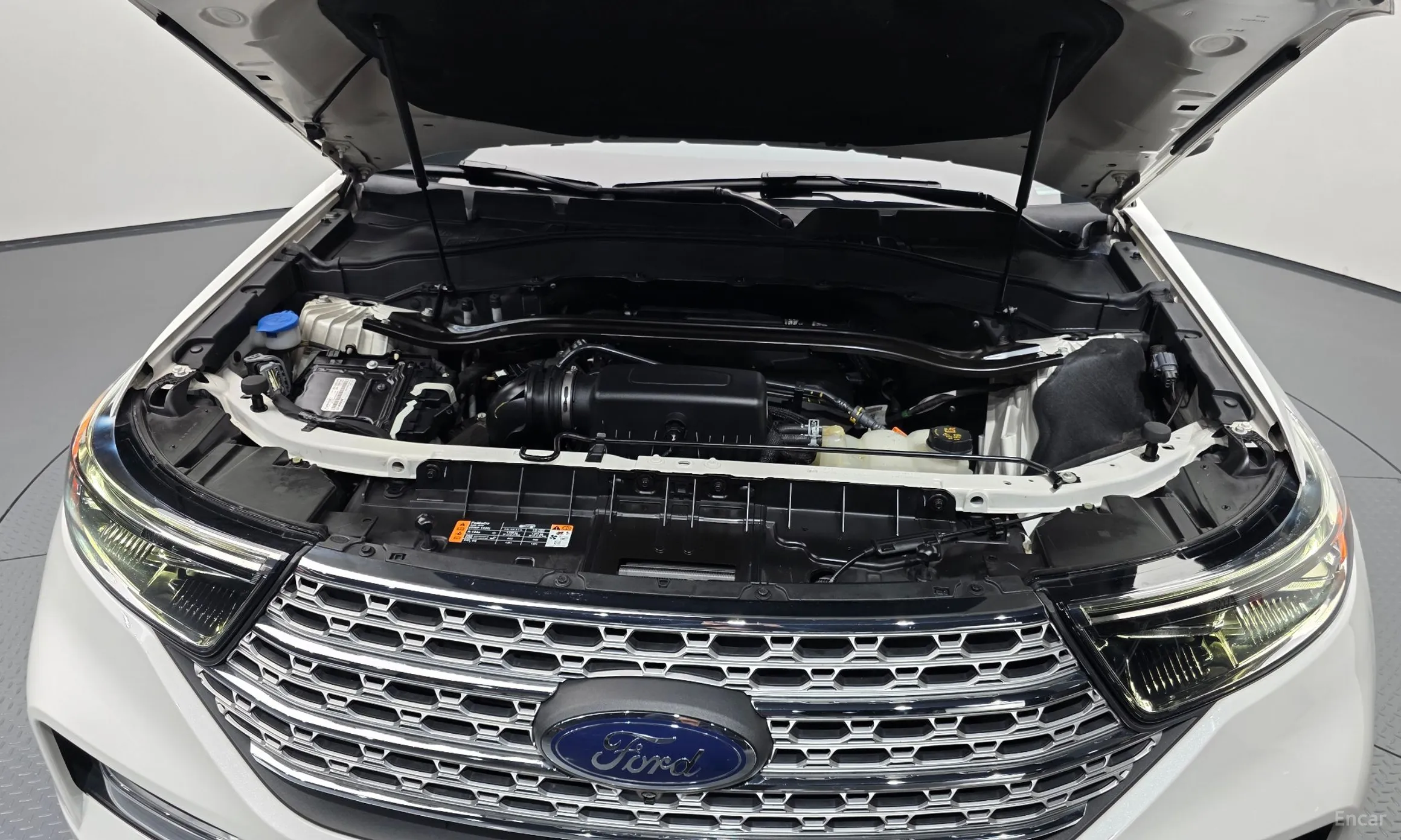 Ford Explorer 6th Generation превью 6