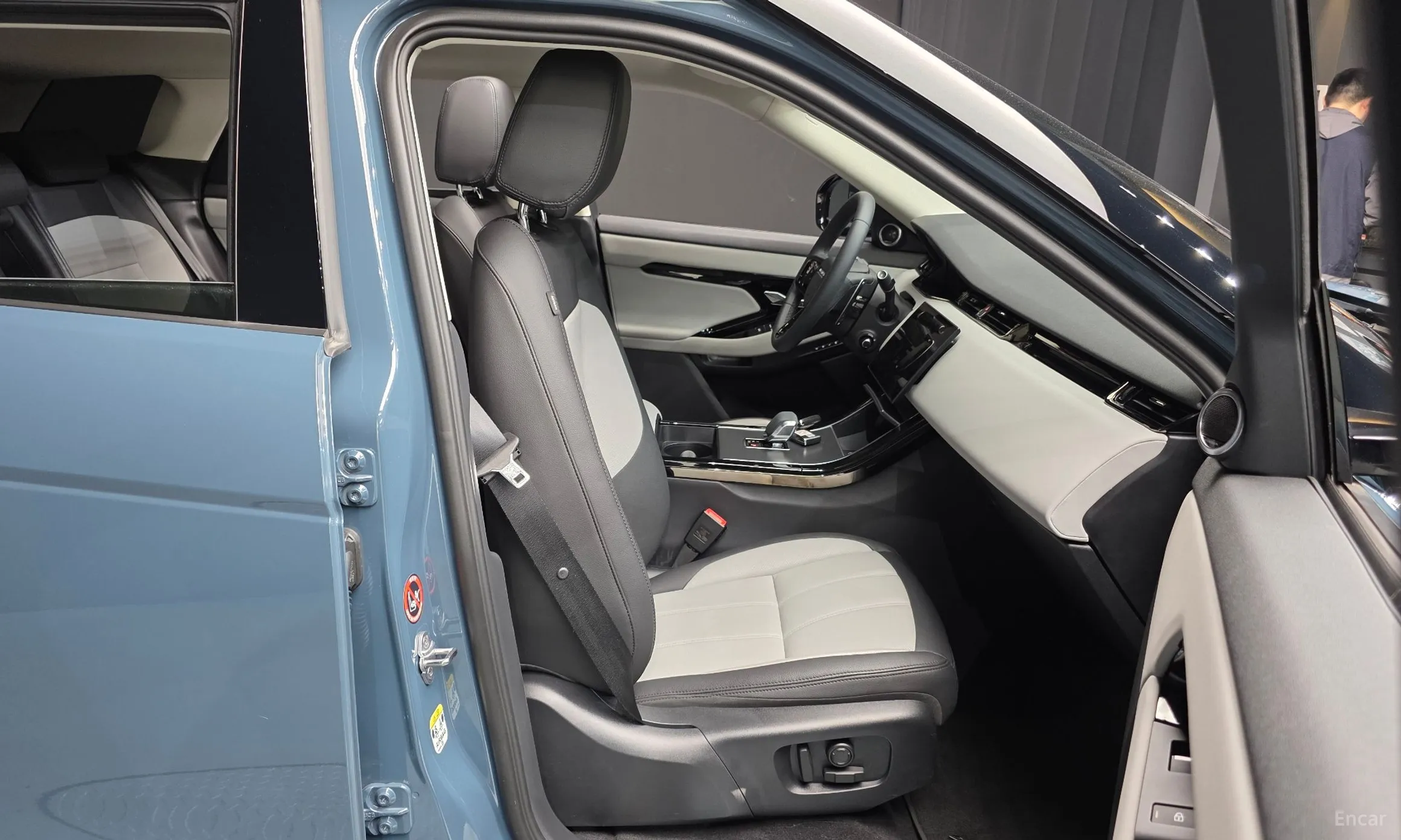 Land Rover Range Rover Evoque 2nd Generation превью 12