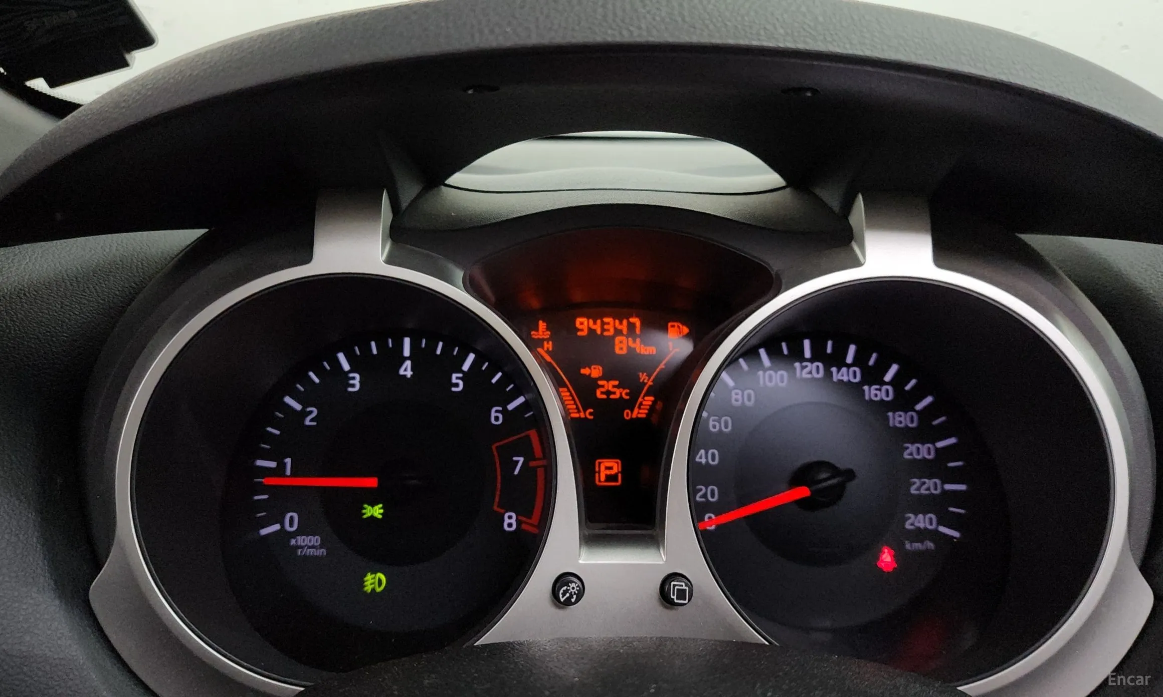 Nissan Juke превью 8