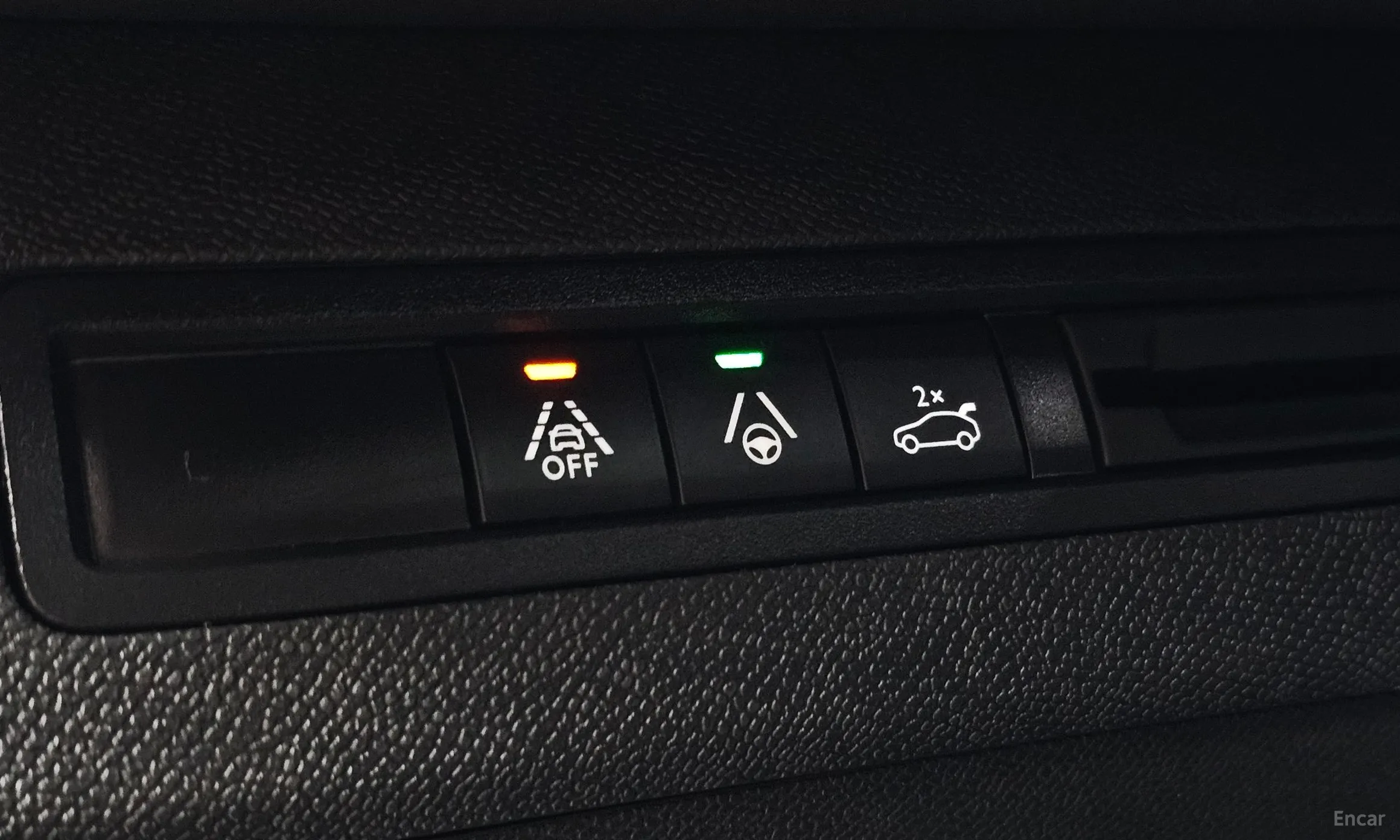 Peugeot 3008 2nd generation превью 19