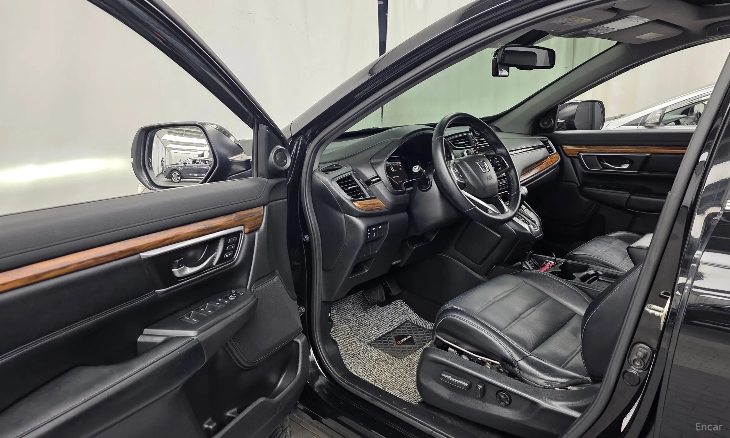 Honda CR-V 5th generation превью 10