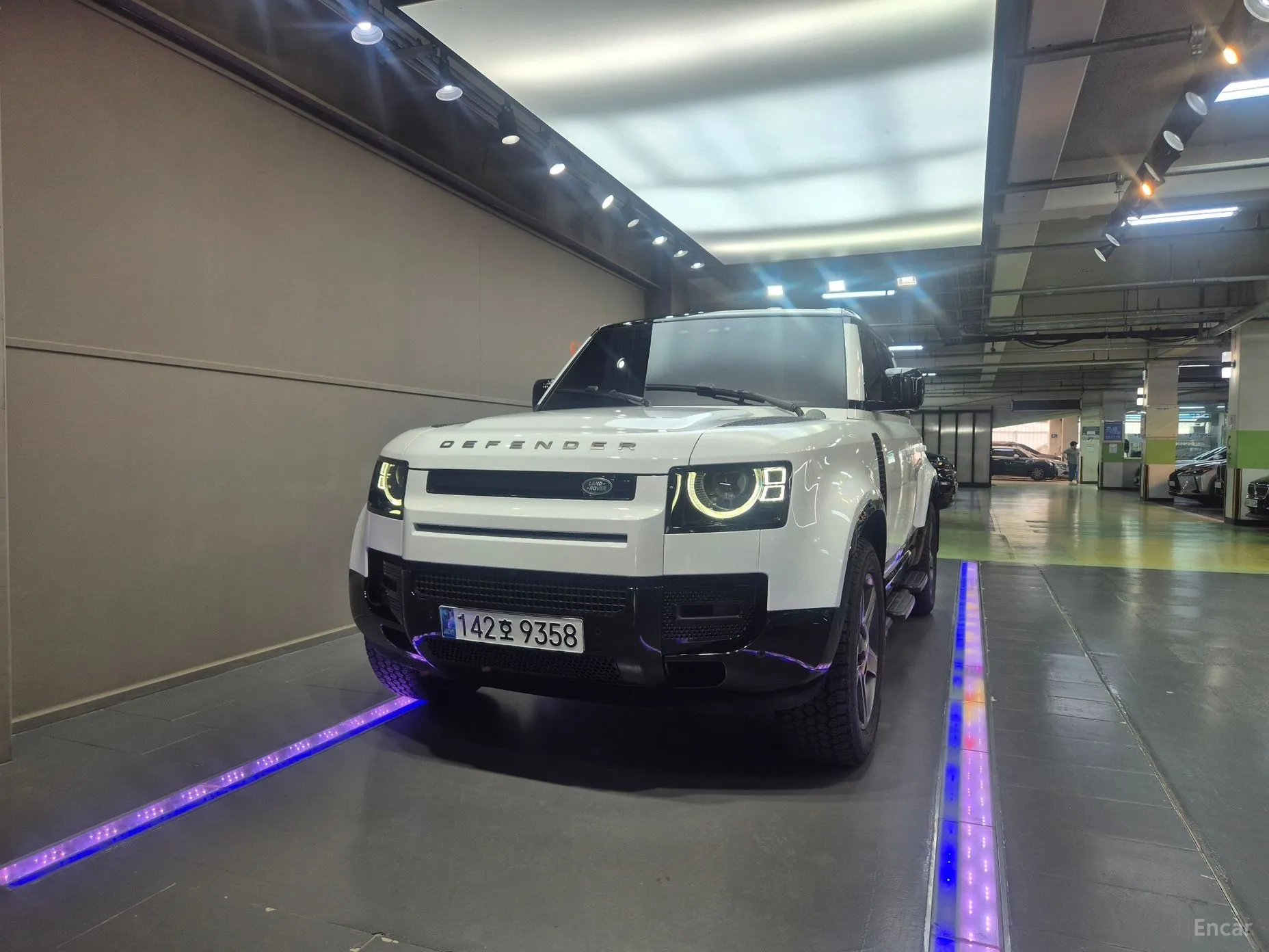 Land Rover Defender (L663)
