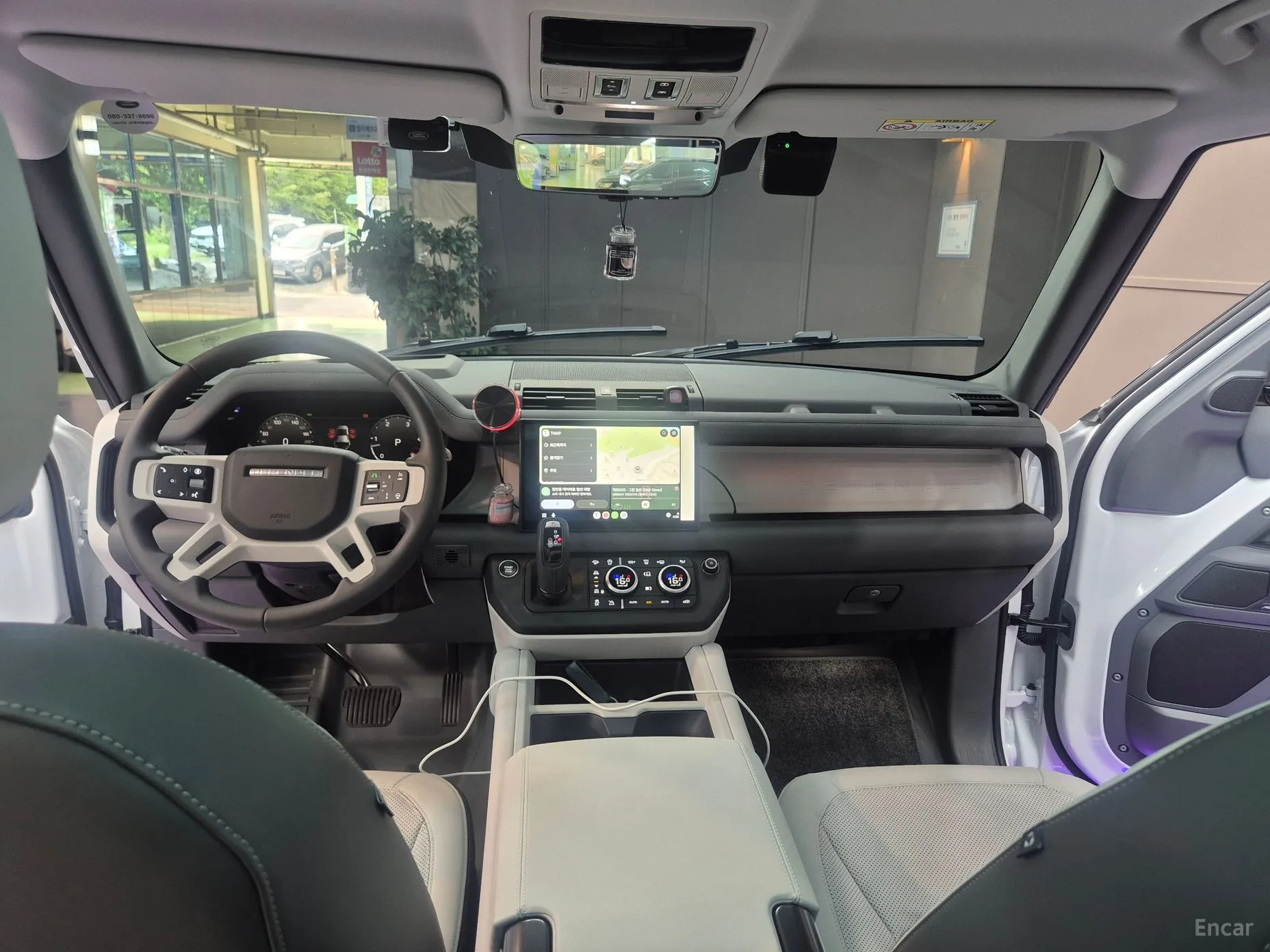 Land Rover Defender (L663) превью 15