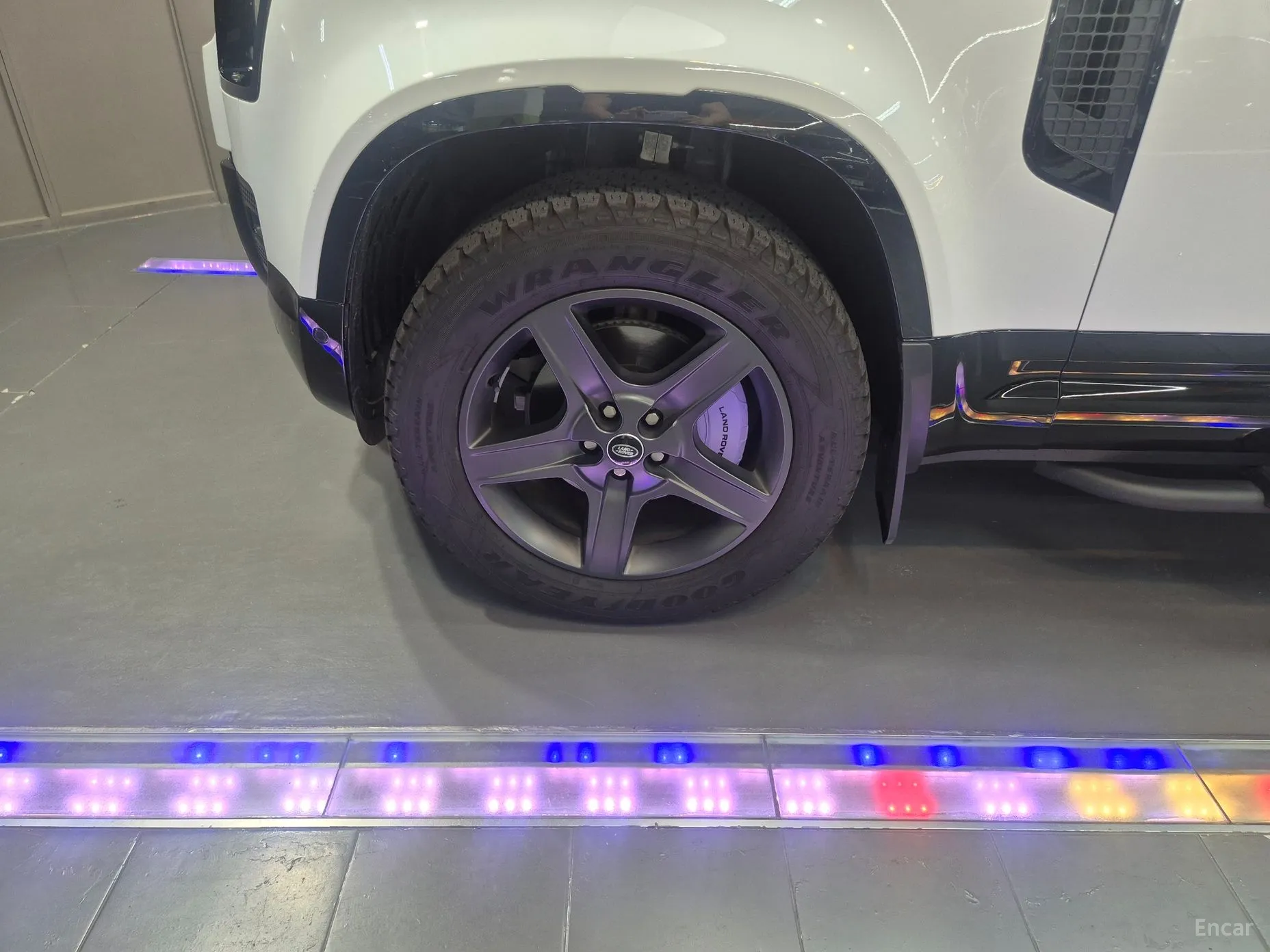 Land Rover Defender (L663) превью 19